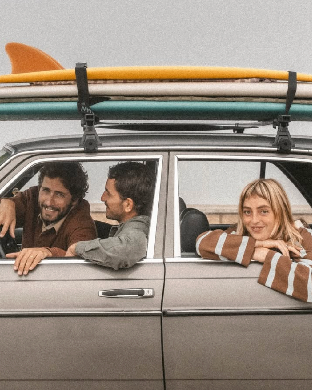 Rhythm —————————————————
Relaxed coastal lifestyle