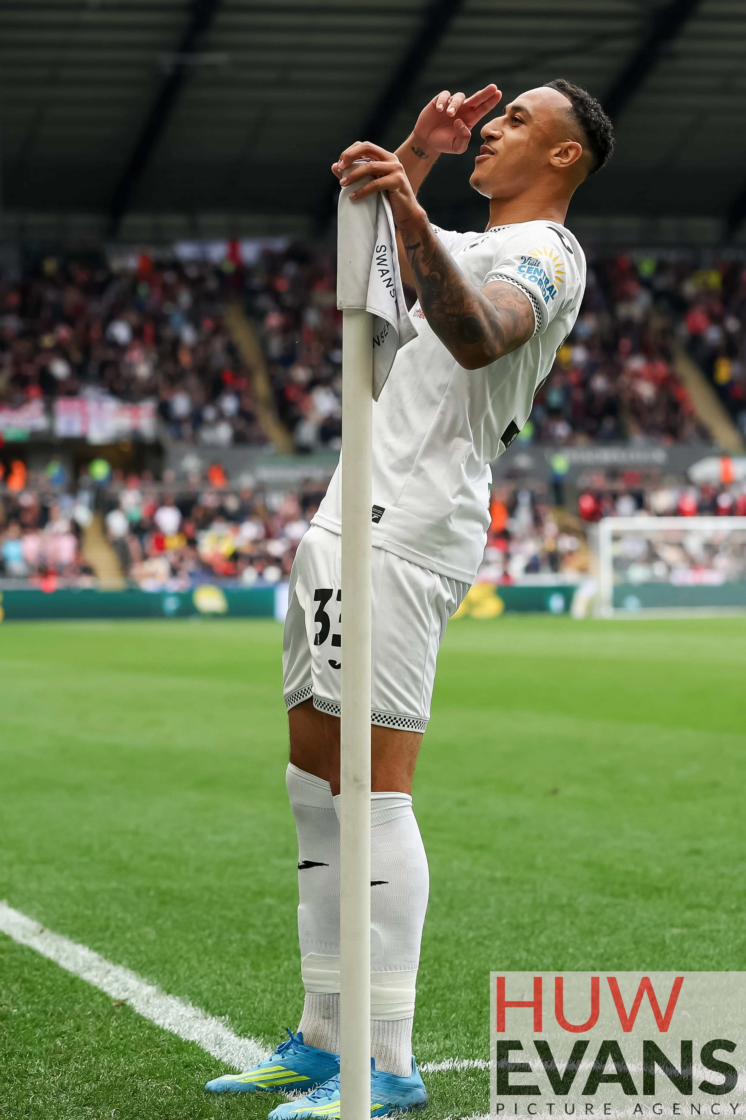 CDF_020526_Swansea_v_Charlton_039.jpg