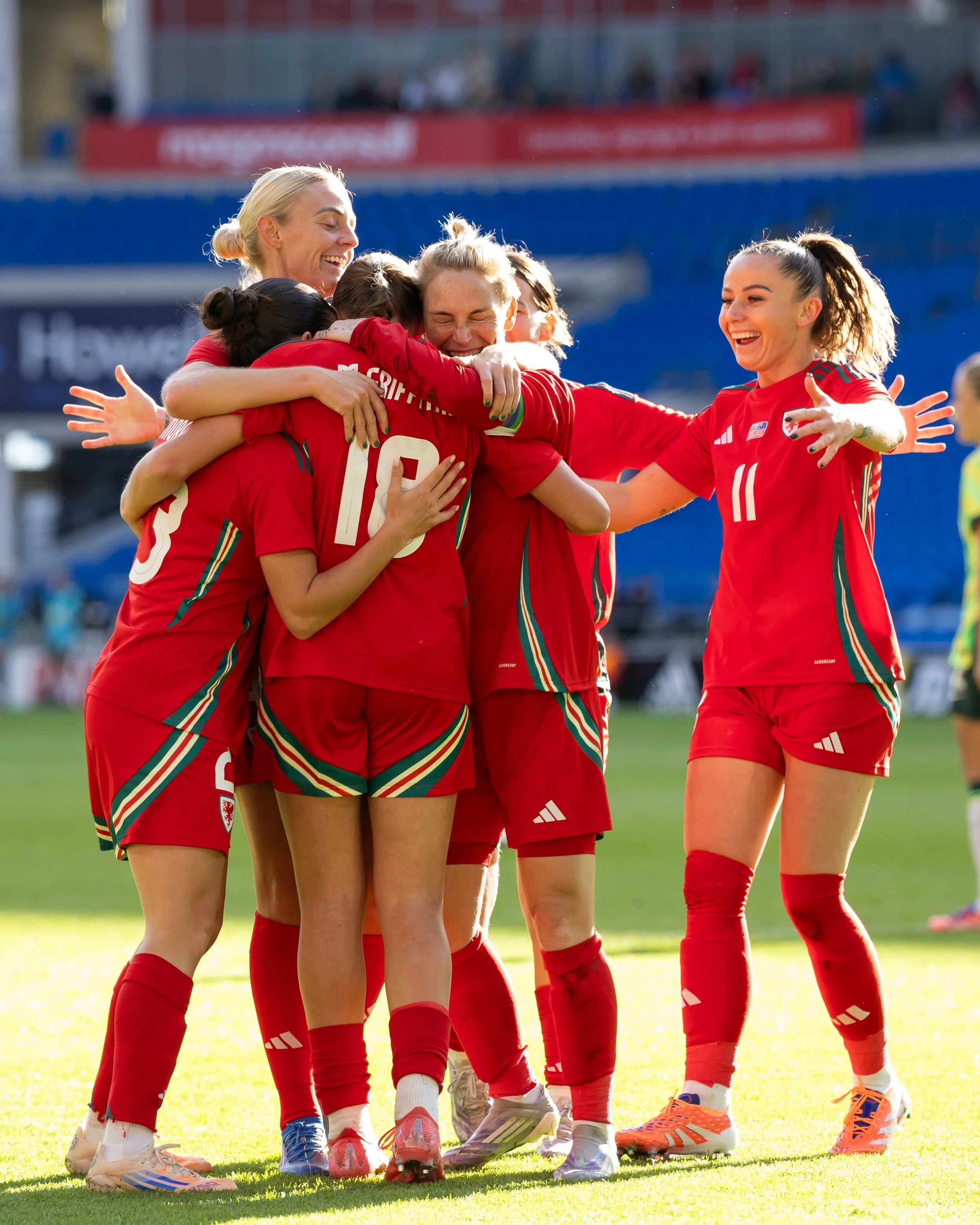 Kara Thomas Photography / FAW