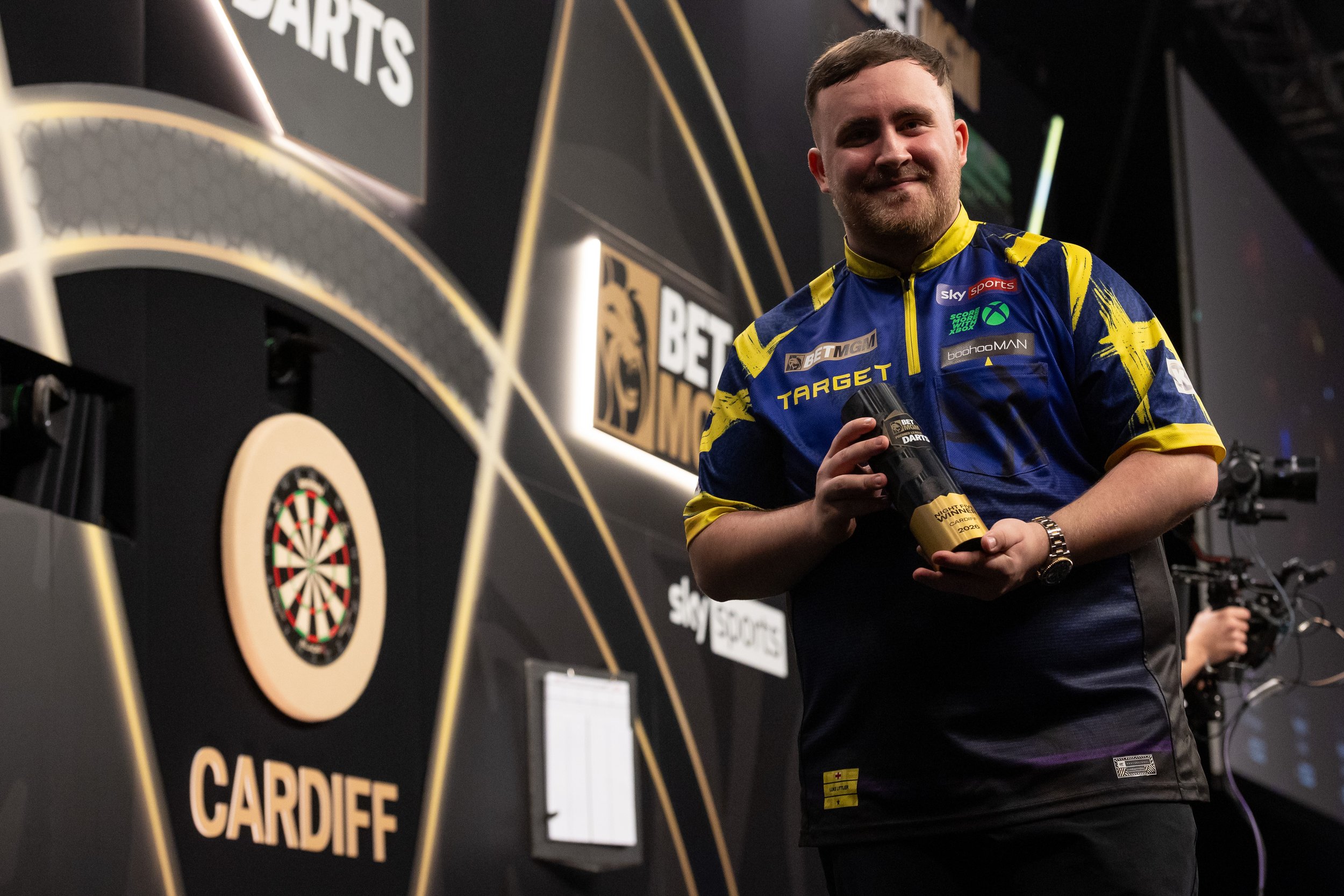 Premier league darts Cardiff_0326_KT_ao104.JPG