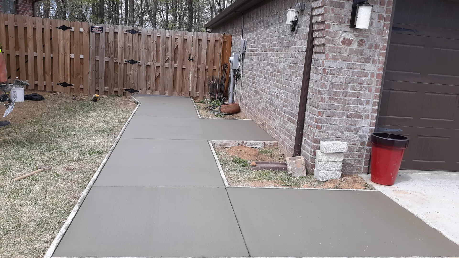 Services
Stamped Concrete Installation
Patio Design & Installation
Stair Design & Installation
Pool Decks
Basements
Driveways
Flatwork
Service Areas
Lowell, AR
Fayetteville, AR
Springdale, AR
Rogers, AR
Bentonville, AR
Bella Vista, AR
Siloam Springs,