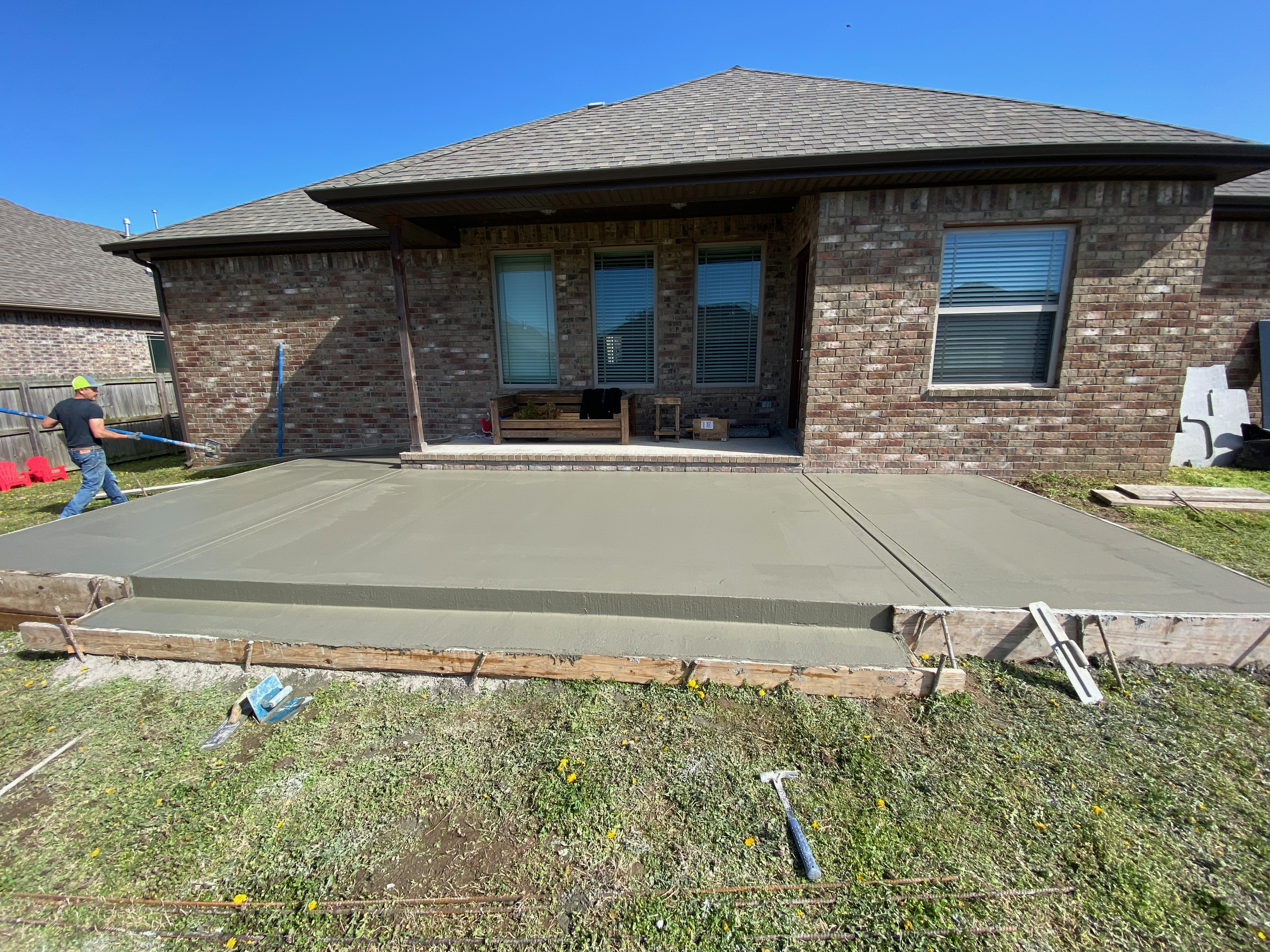 concrete patios nwa local cement Rogers, AR  Springdale, AR  Fayetteville, AR  Bella Vista, AR  Lowell, AR  Bentonville, AR  Centerton, AR  Tontitown, AR  Cave Springs, AR  Pea Ridge, AR  Elm Springs, AR