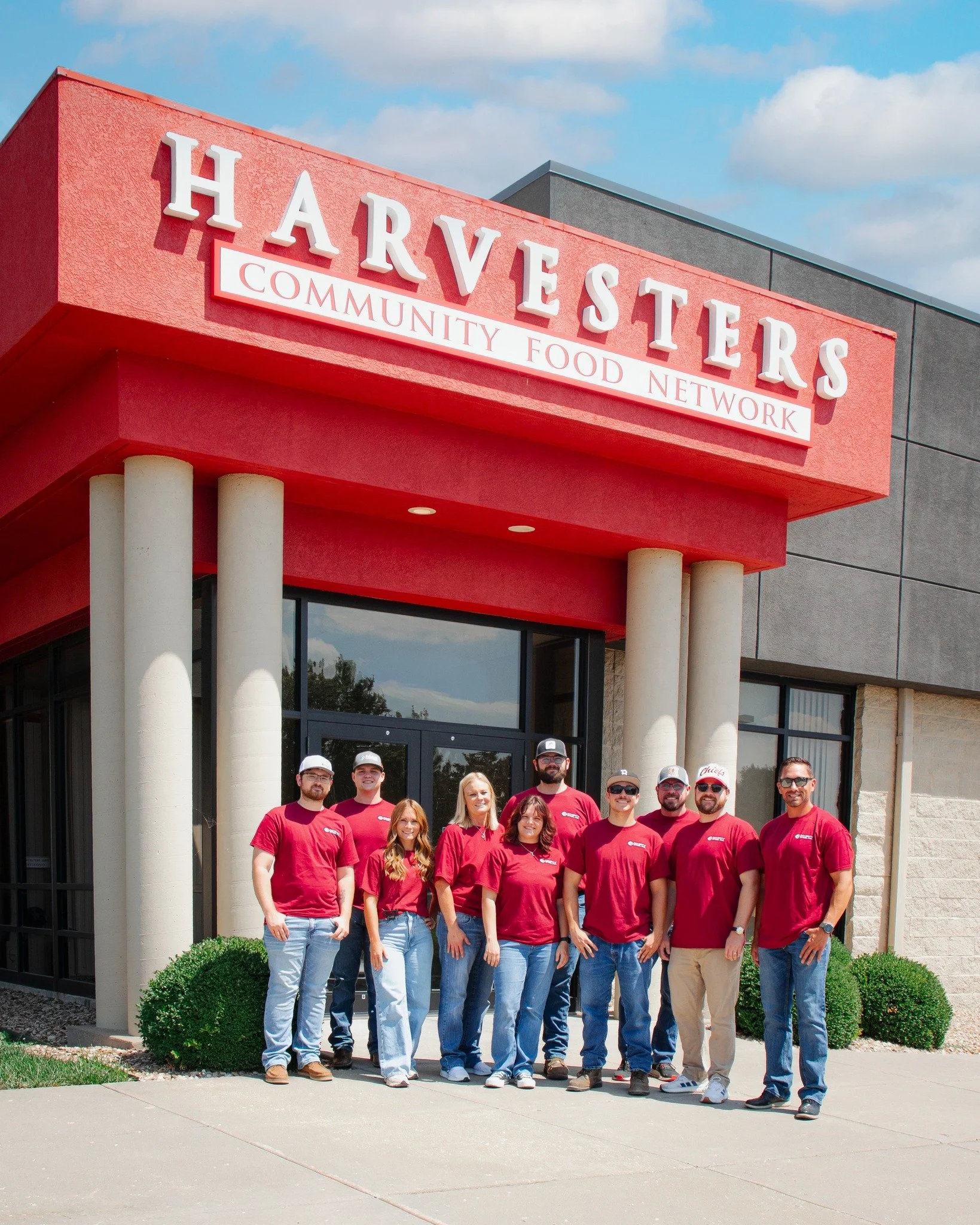 Feeding families and breaking records, one box at a time. 
We recently took our interns out for a volunteering event at a local Harvesters, and in just 2 hours, our team packed 13 pallets plus 25 extra boxes. This broke Harvesters box packing record 