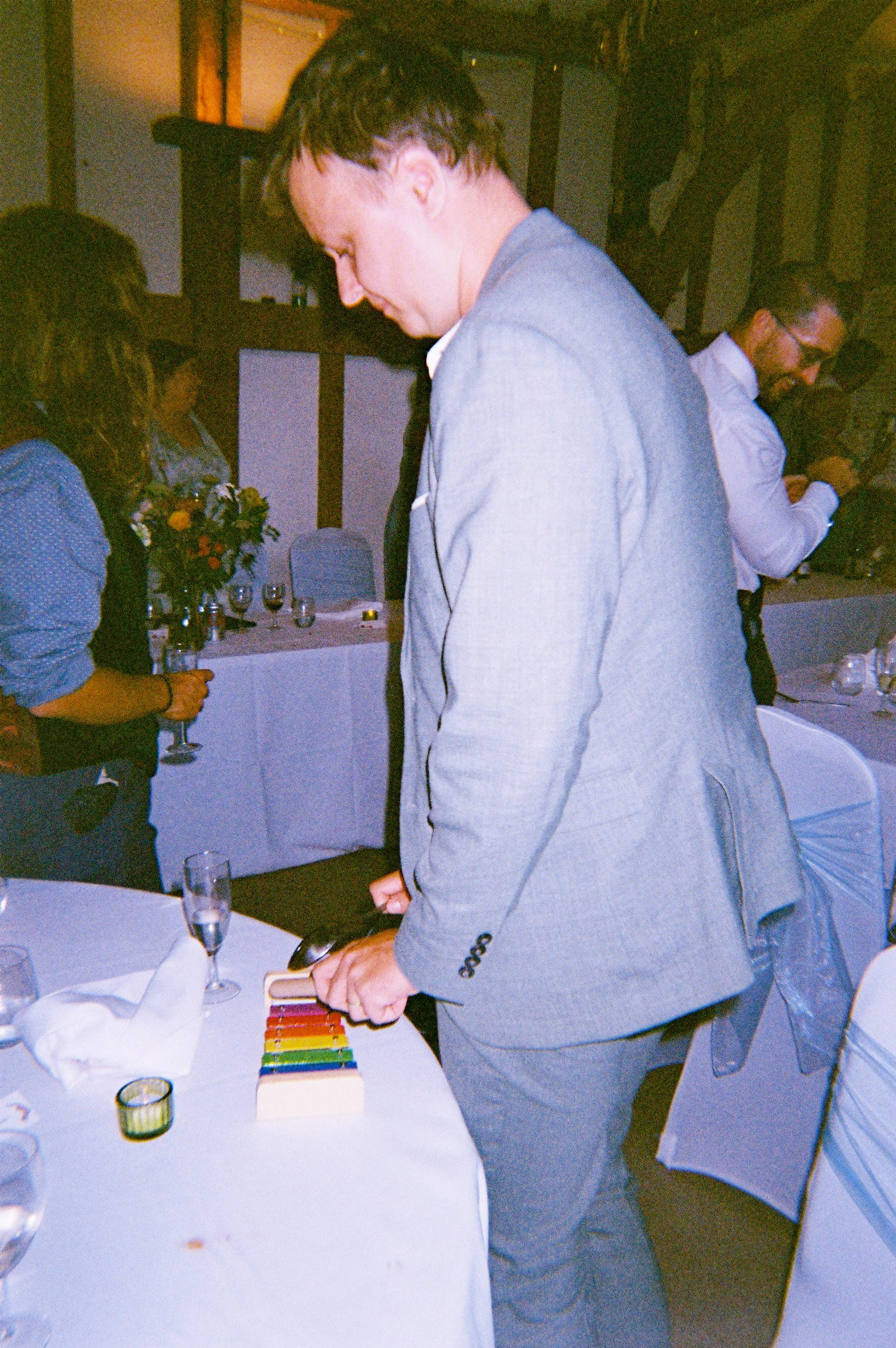 R1-06489-013A.jpg