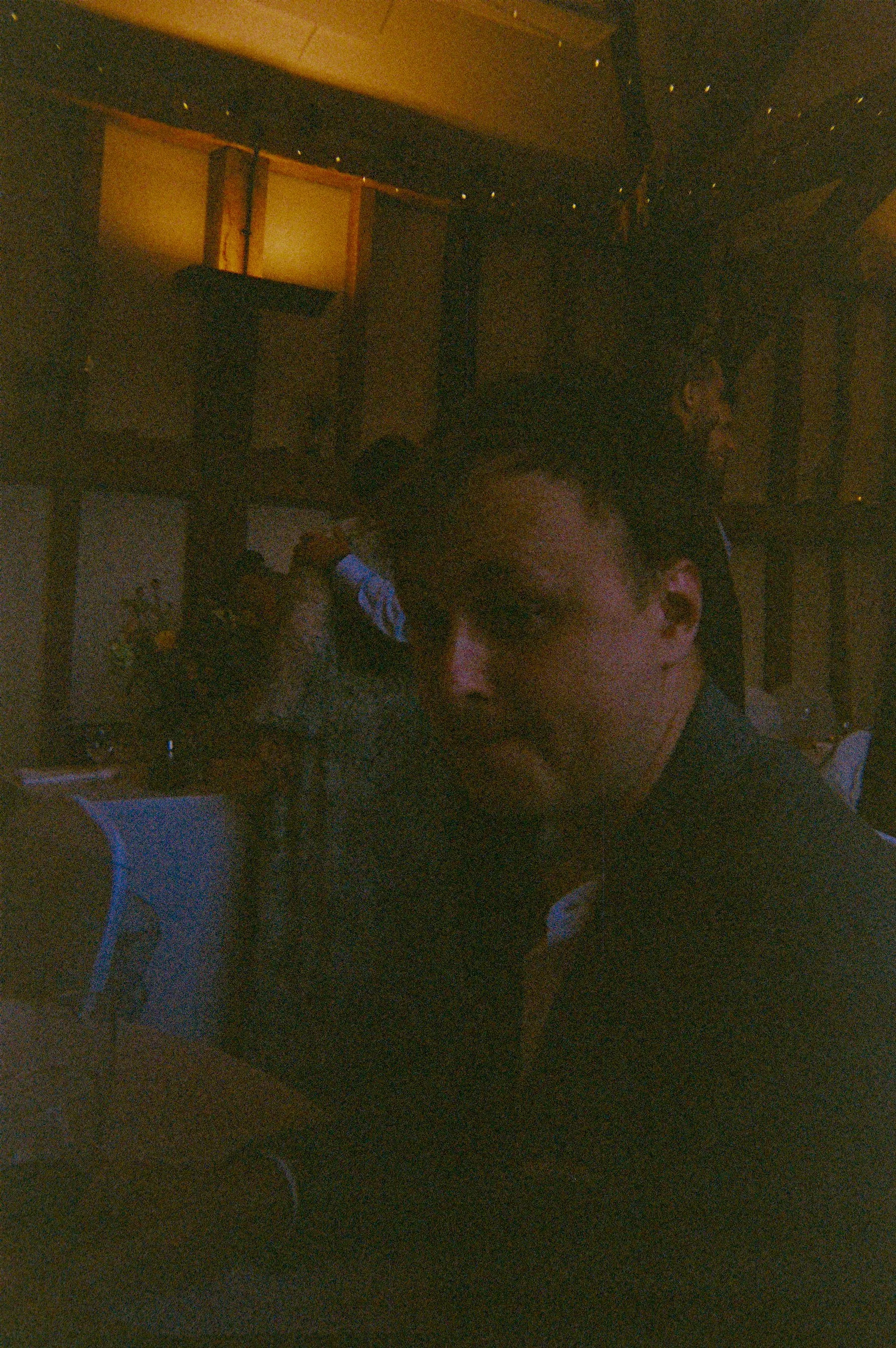 R1-06489-011A.jpg