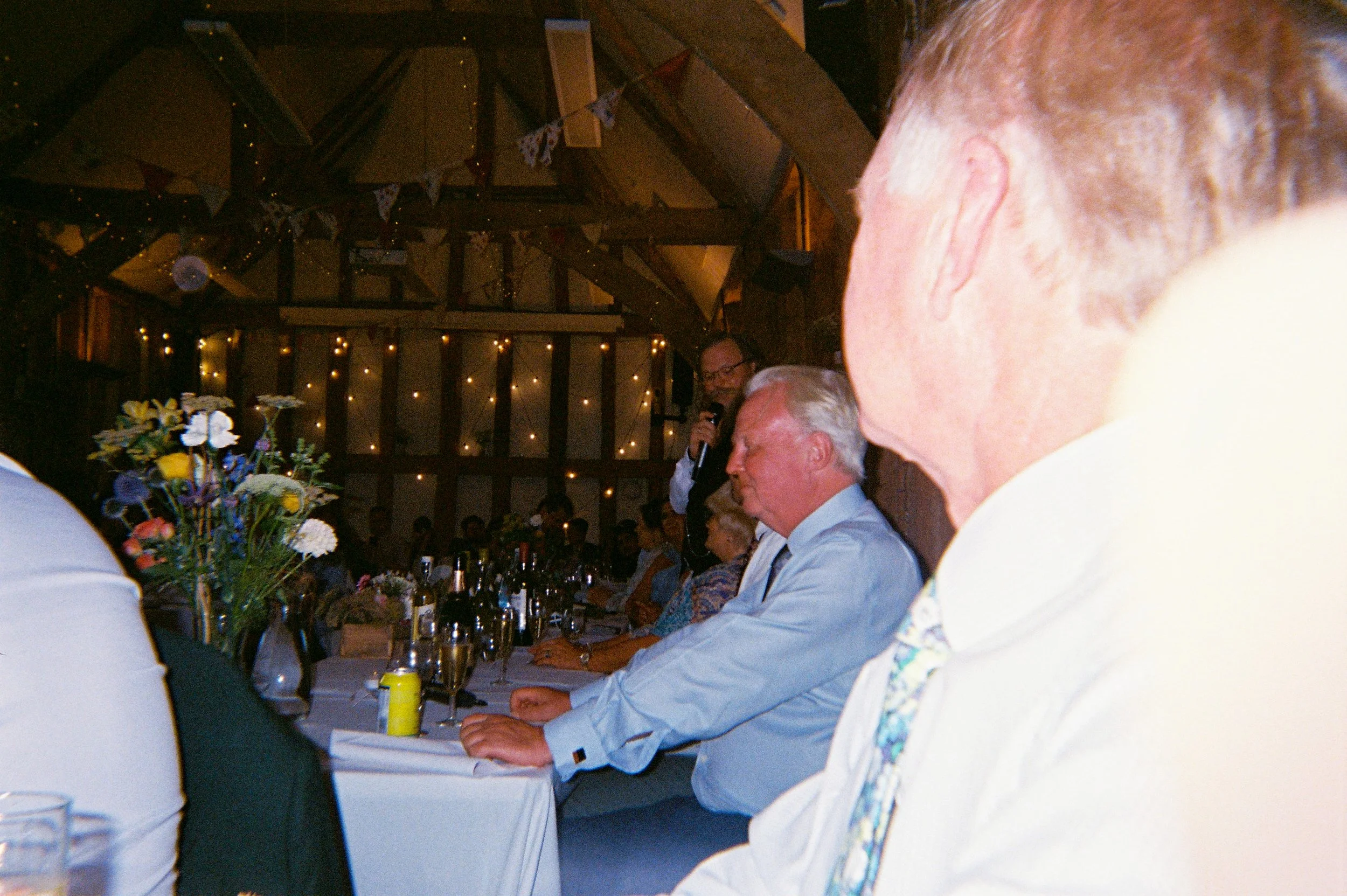R1-06481-0015.jpg