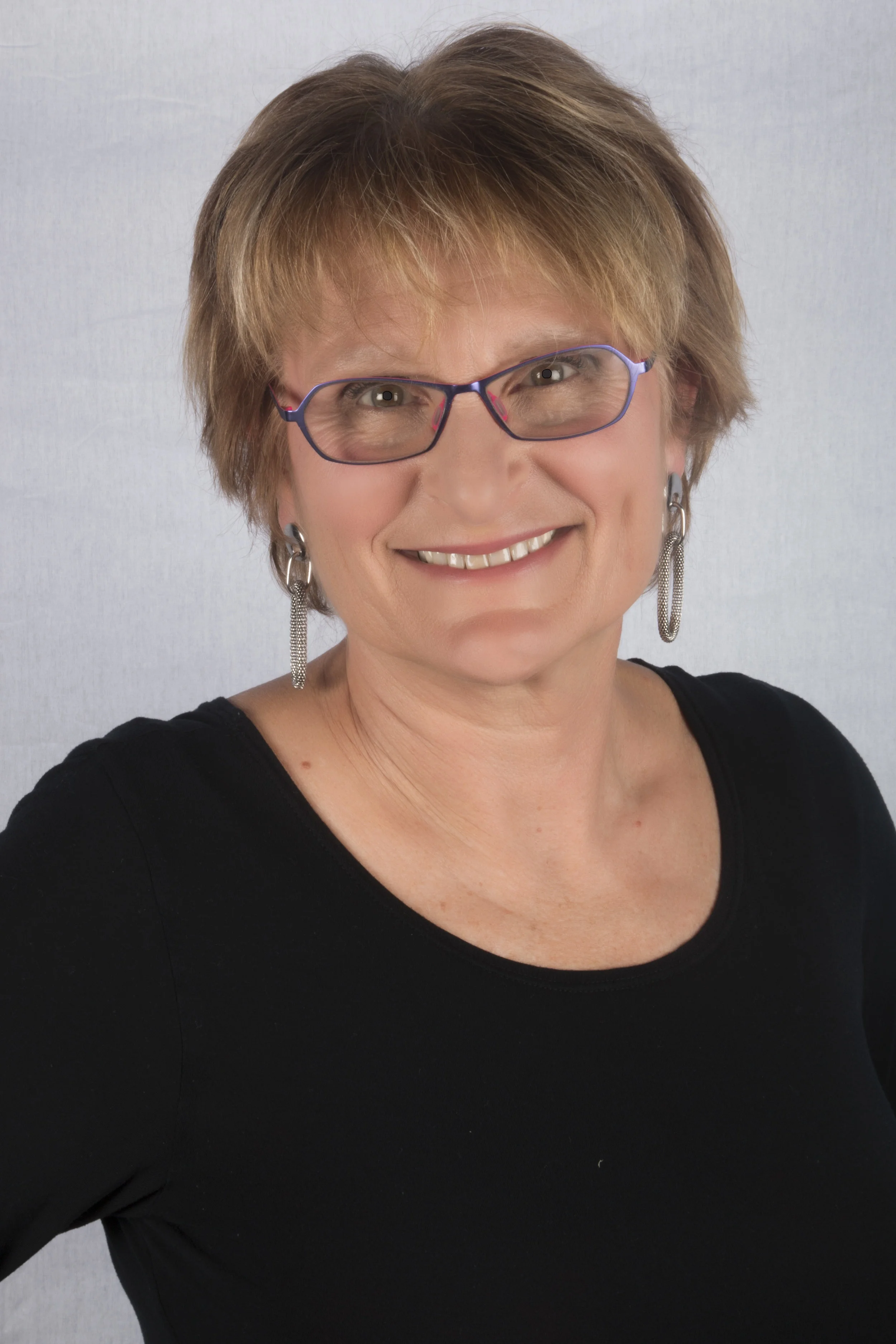 Rhonda_May2015 (15).jpg