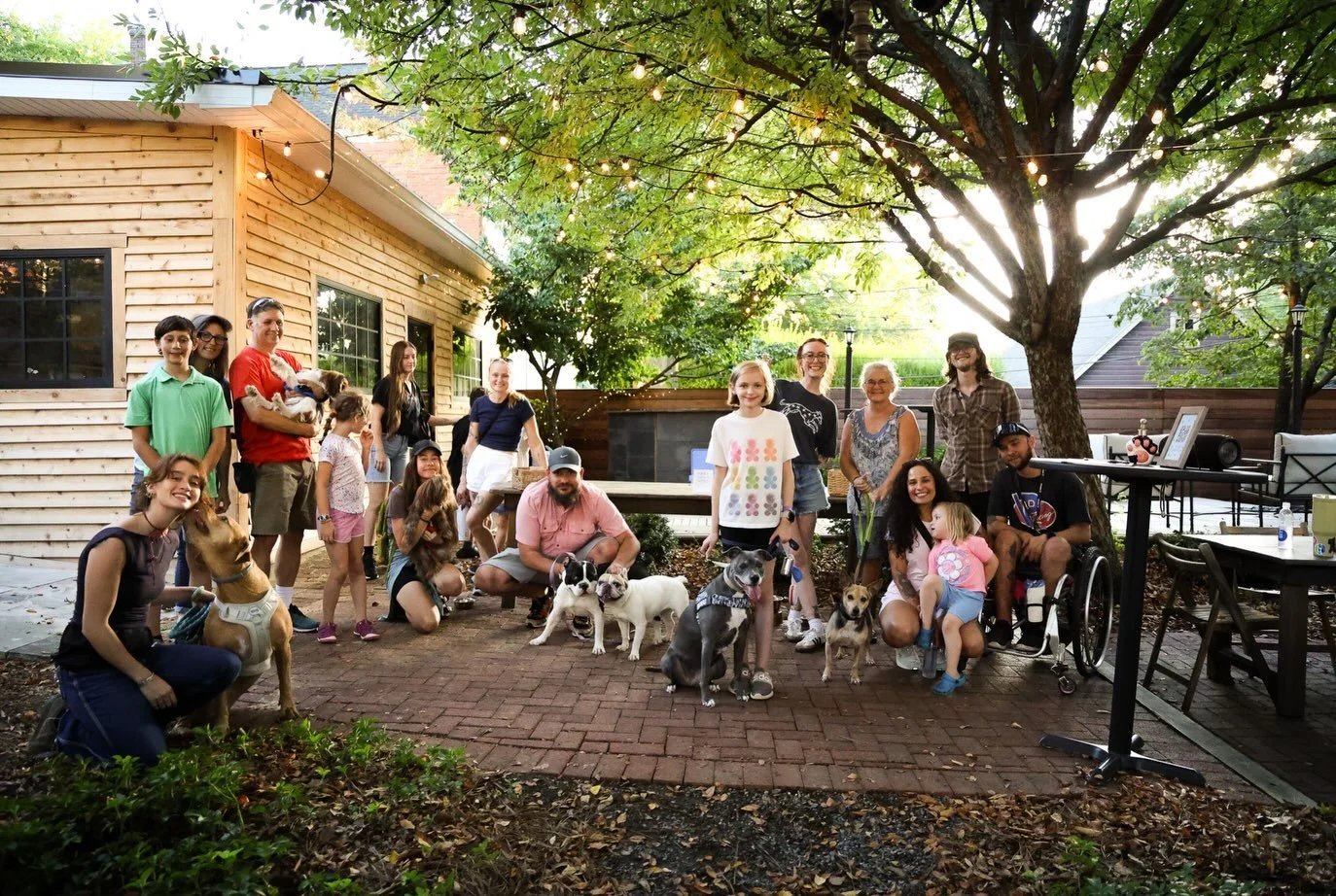 Last night was a good one 🫶🏼 Thank you to all the Paws who came out for our walk. We had the best time seeing familiar faces, meeting new ones, and watching the pups do their thing.
So happy to see our little Paws community growing. Can&rsquo;t wai