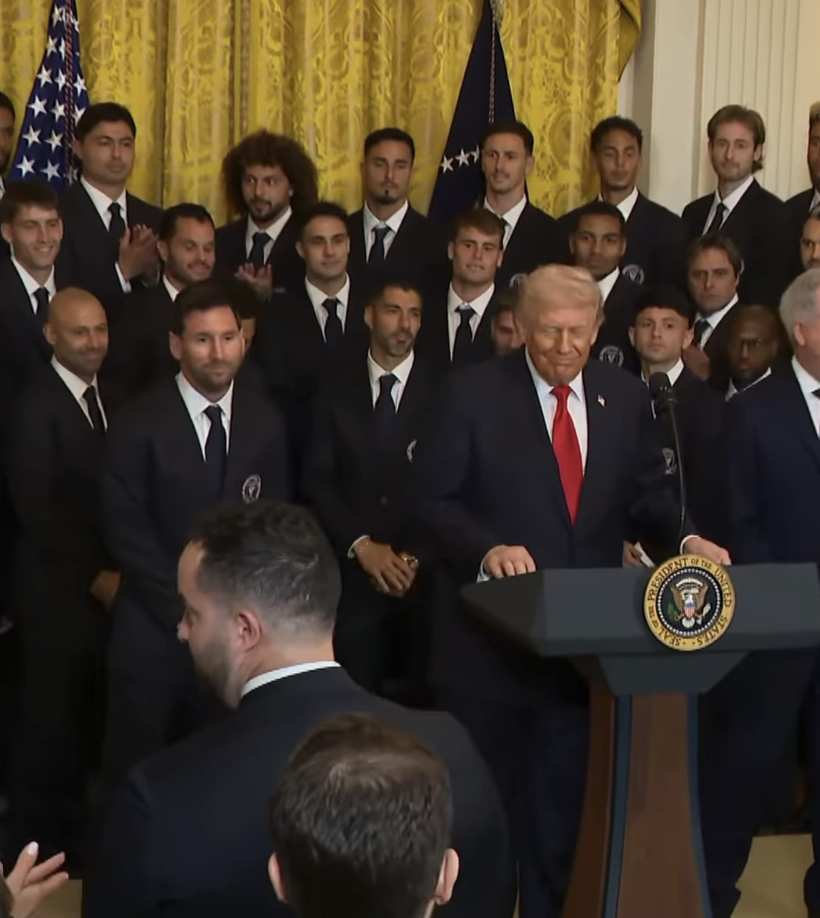 임신한 임산부 오만원 기부