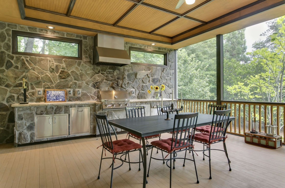 Chapel Hill Screend Porch.png