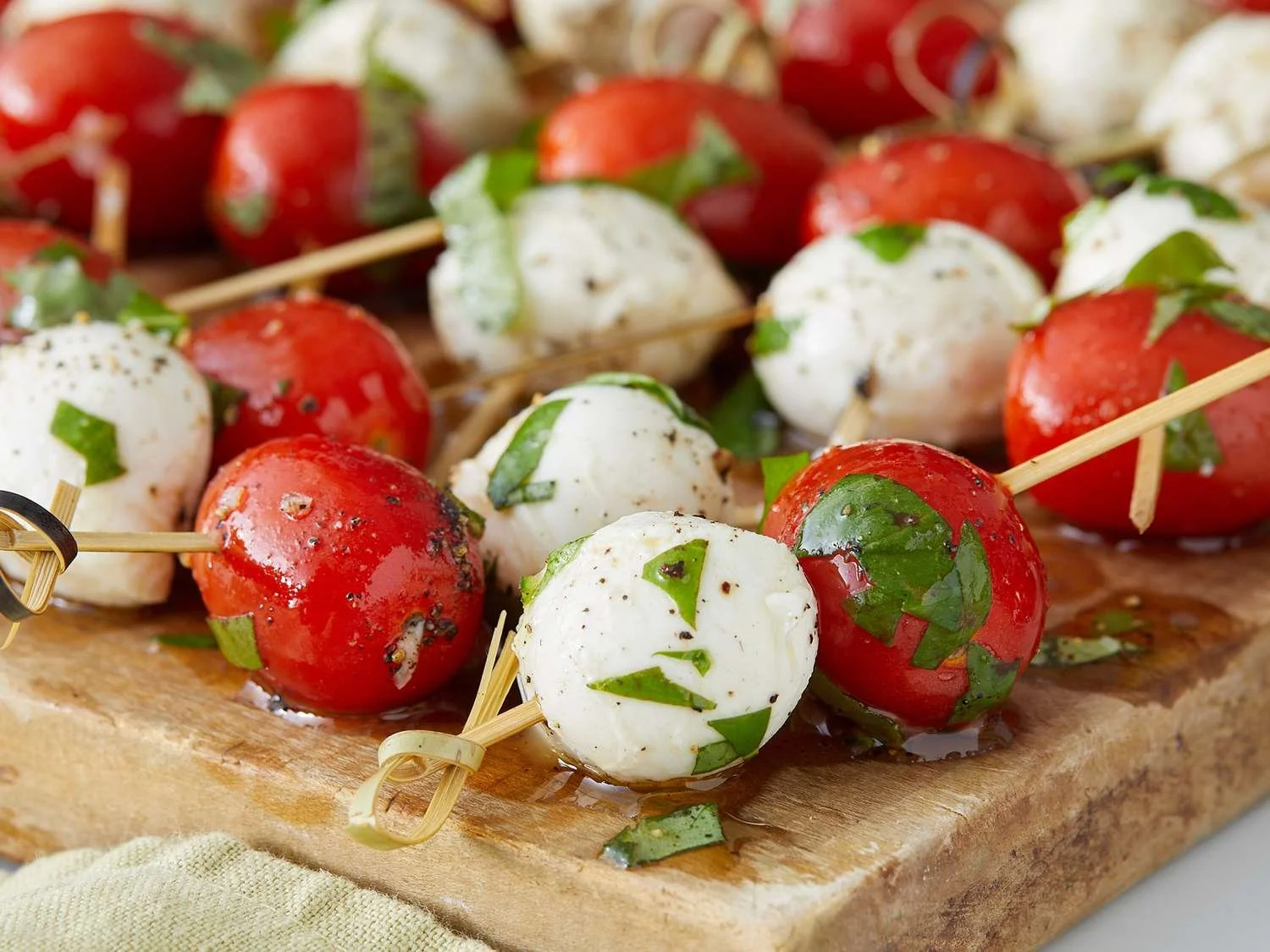 10 Easy Outdoor Appetizers for Relaxed Entertaining
