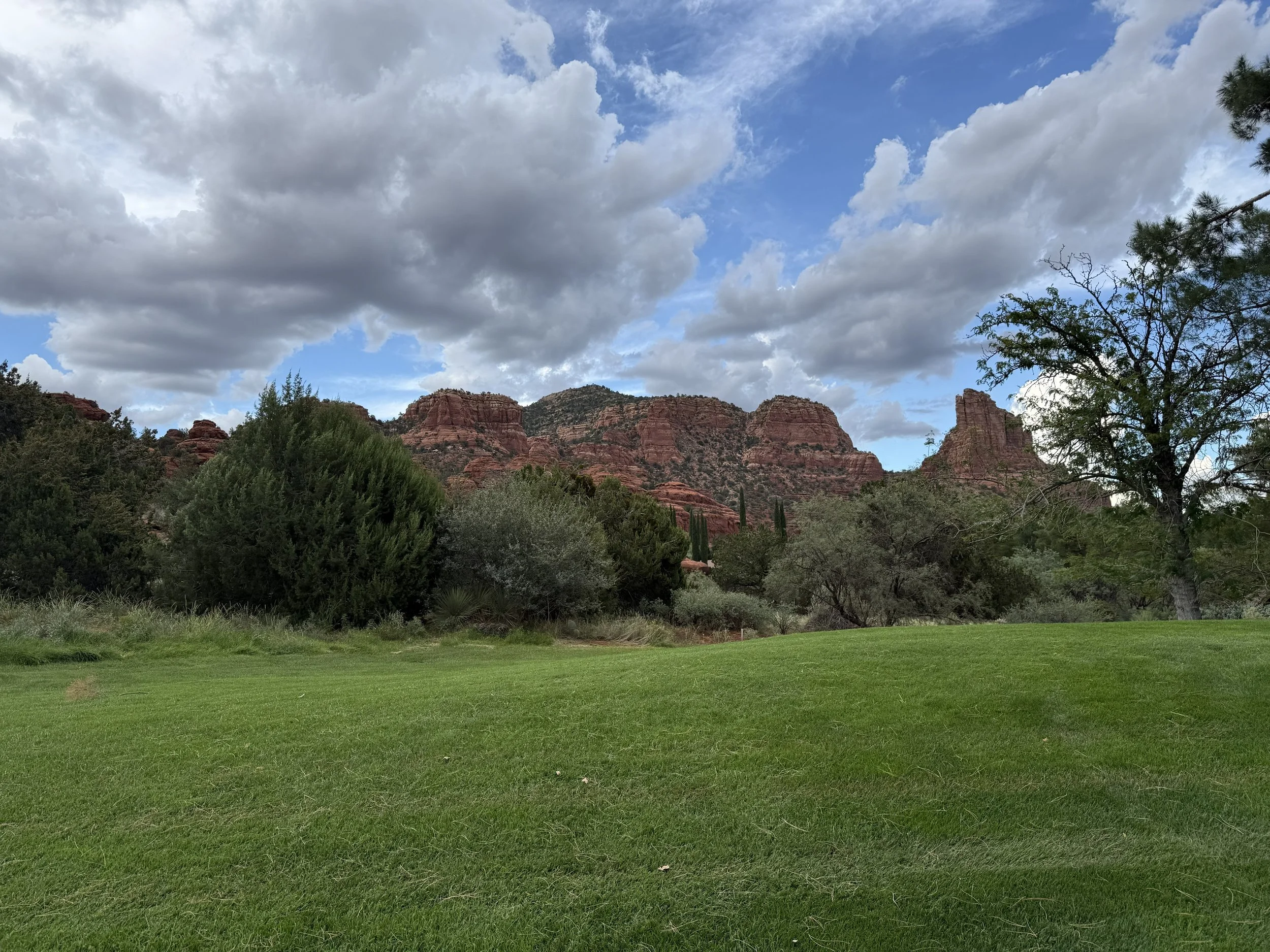 Escape the Heat in Sedona: Red Rocks, Golf and a Stay in Oak Creek Canyon
