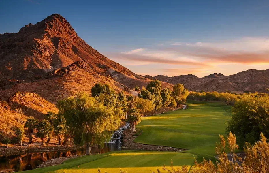 Golfing in Arizona