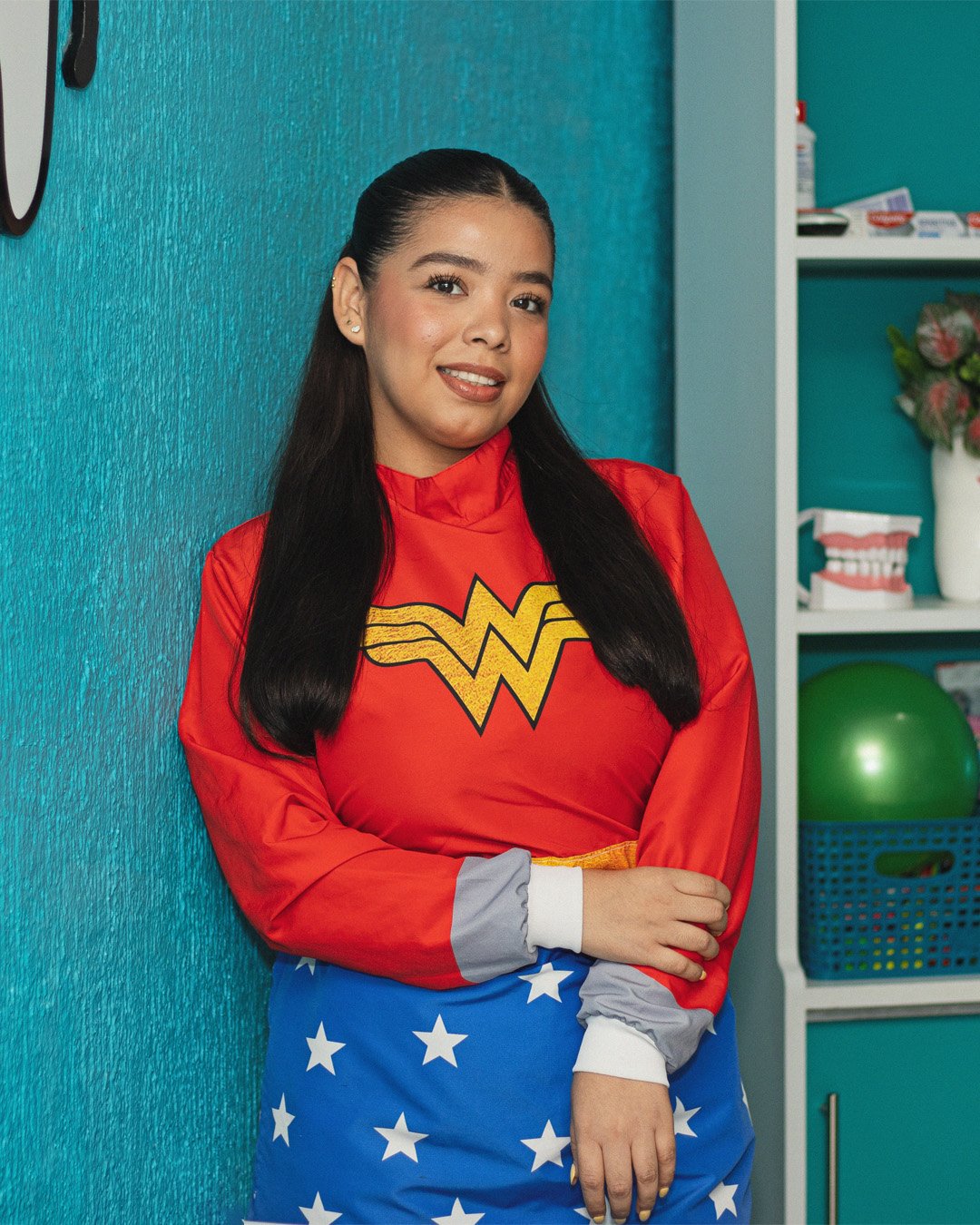 Dra Cinthia Borquez Odontólogo pediátrico enfocado en revisiones dentales, prevención y tratamiento de caries en niños.