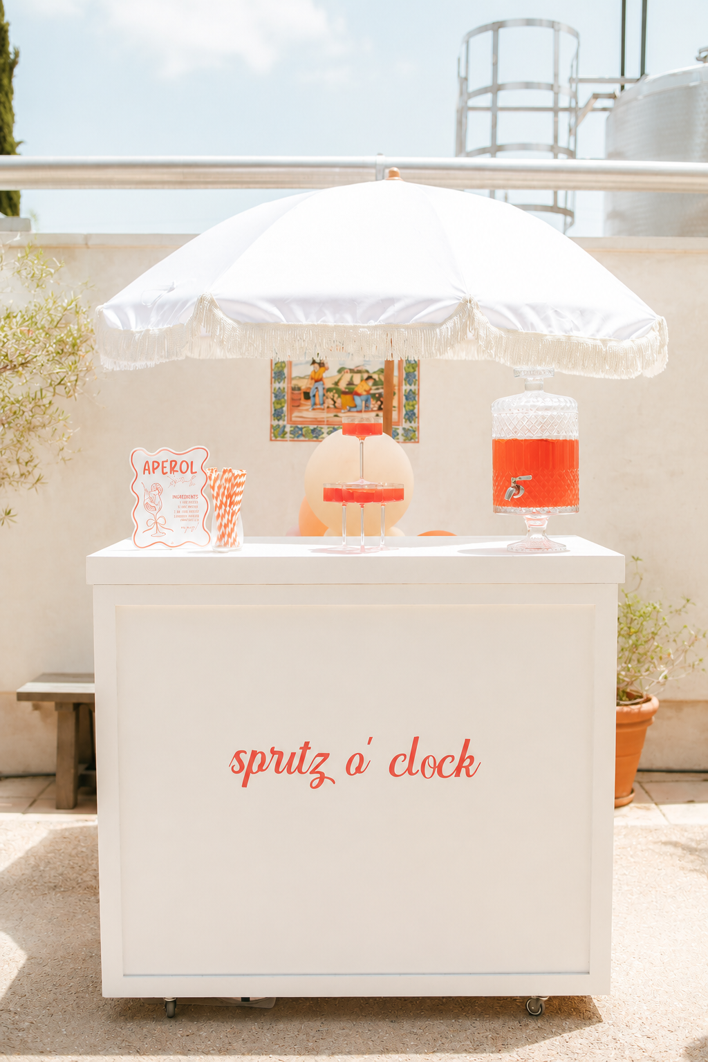 White Event Bar