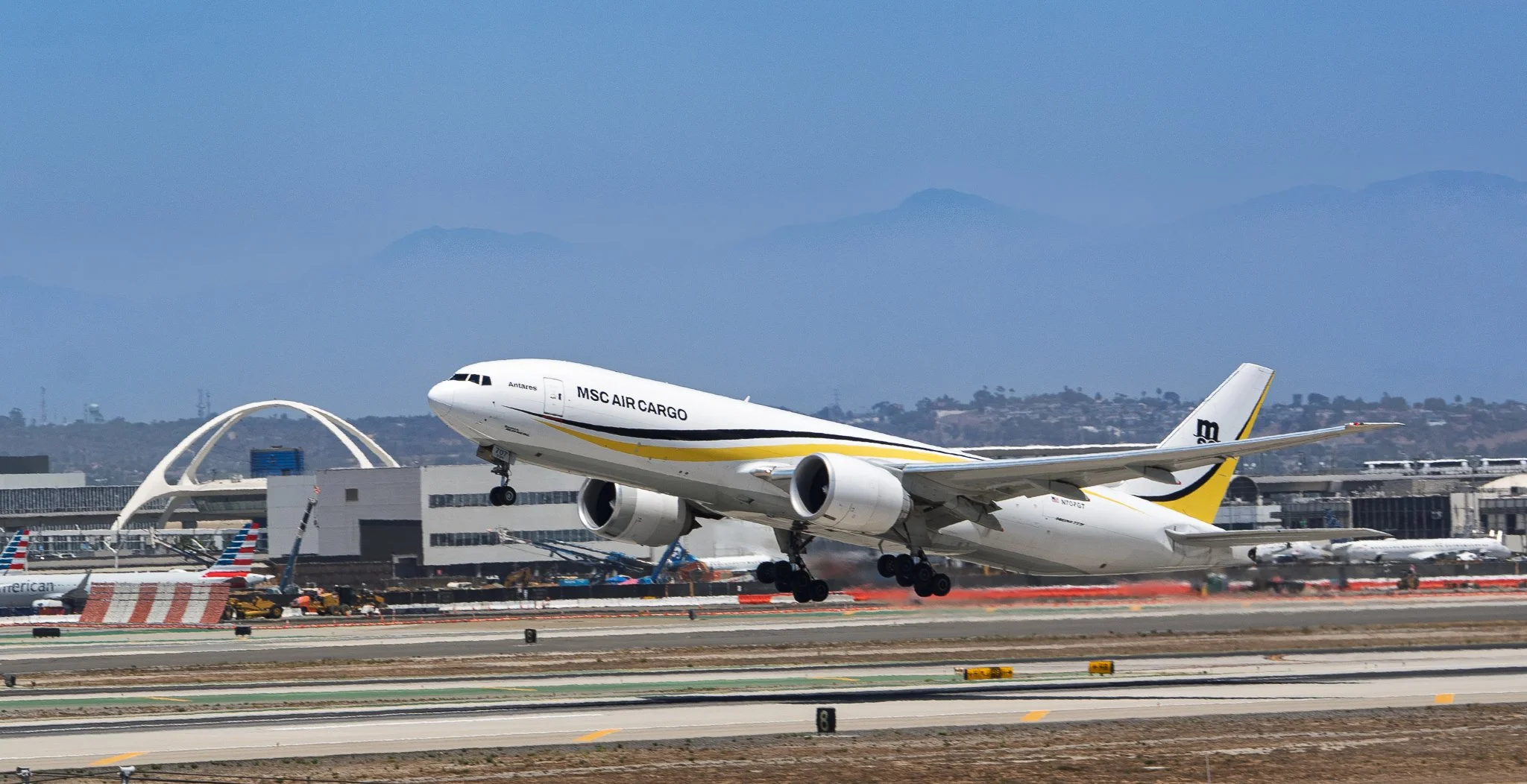 LAX Plane Spotting 08-07-2026-1.jpg