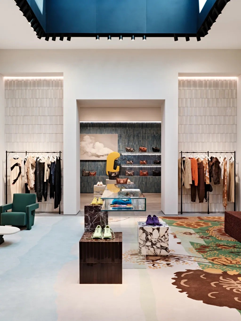 Loewe-BeverlyHills-03.jpg
