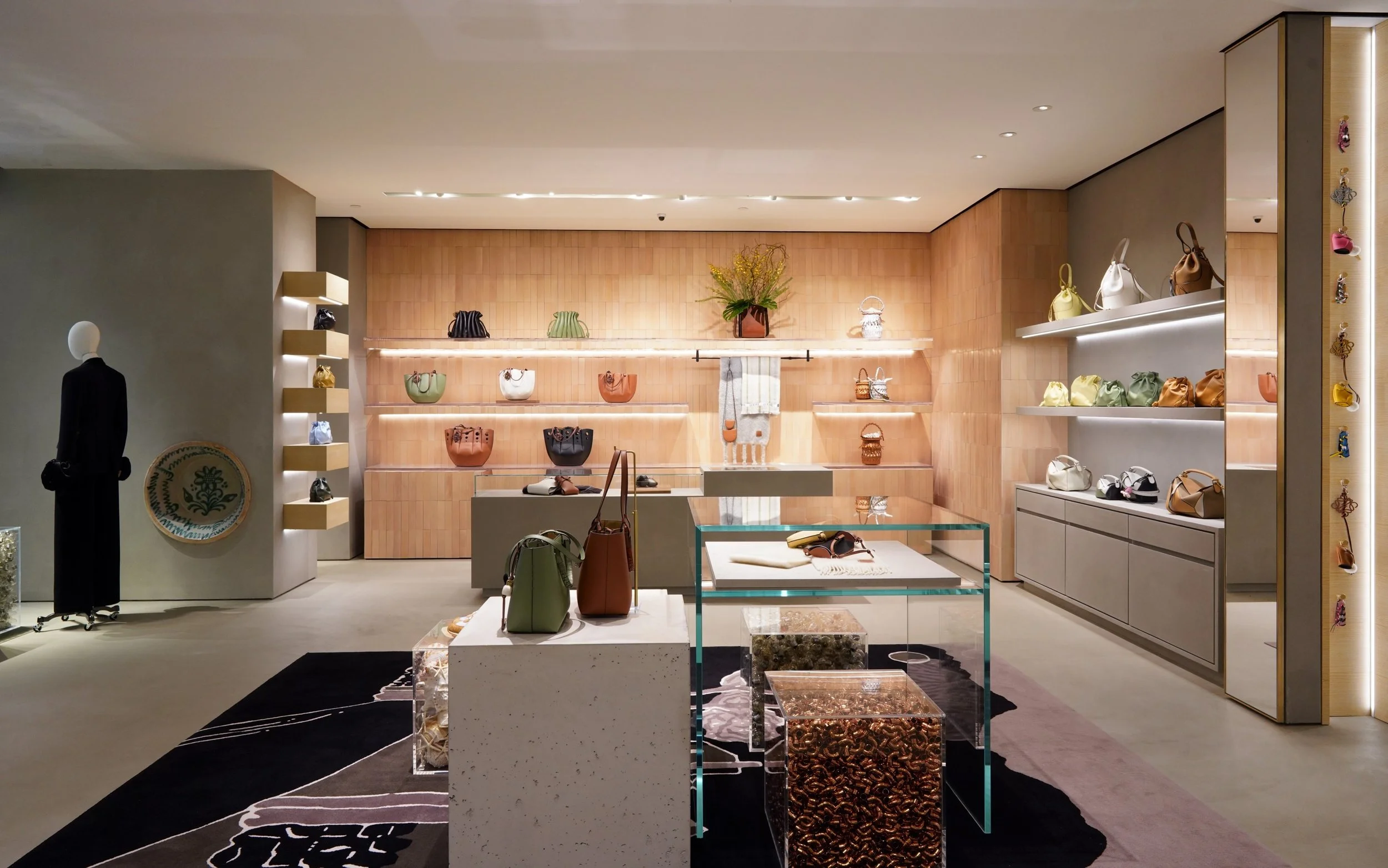 Loewe-SCP-03.jpg