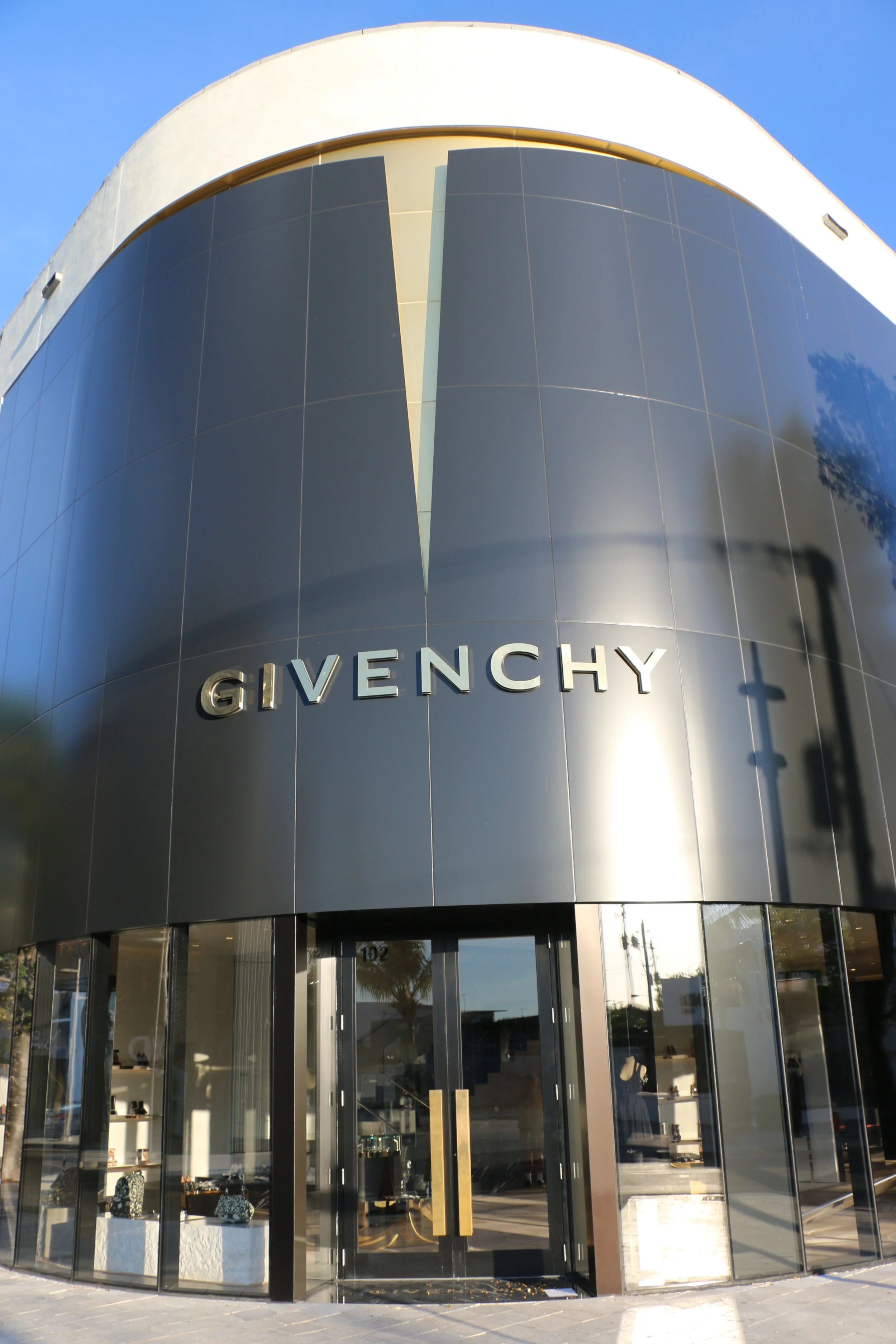 Giv-Miami-02.JPG