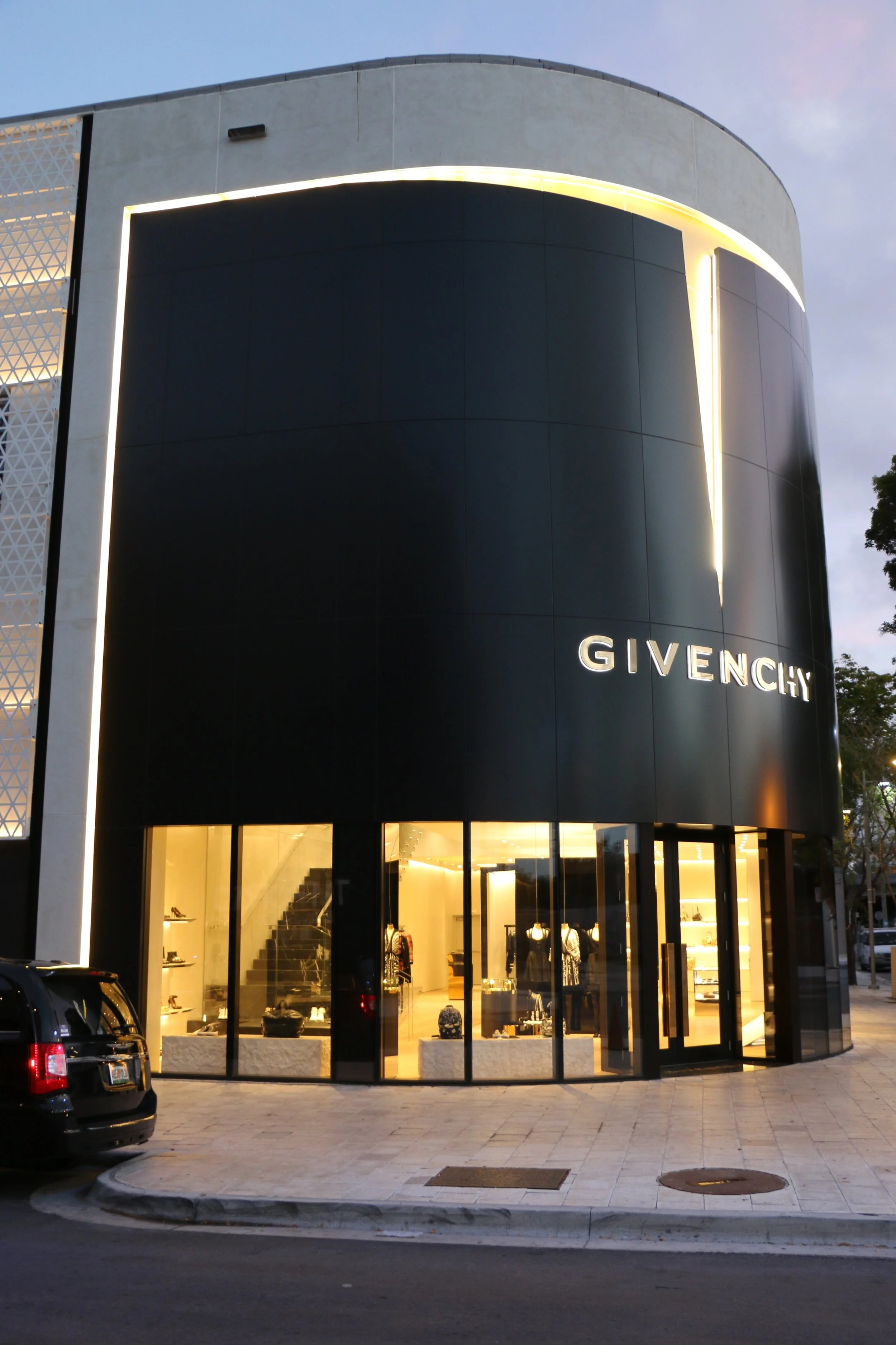 Giv-Miami-04.JPG