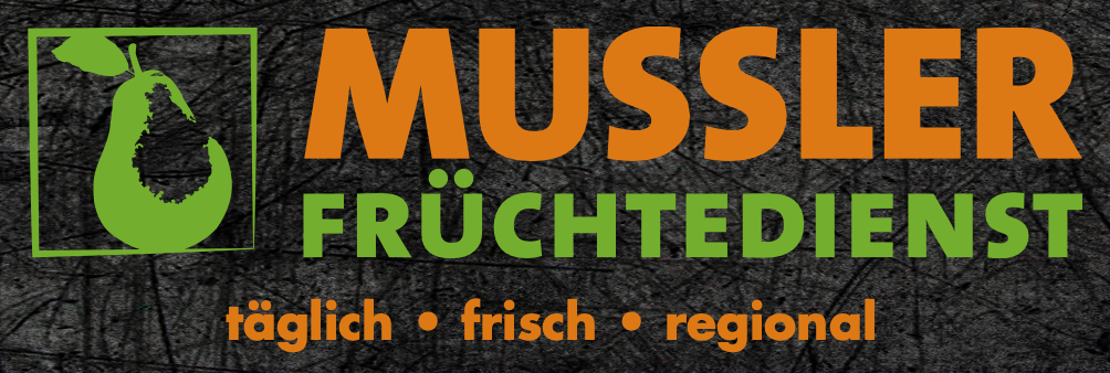 Logo des Mussler Fruchtendienstes mit grünem Frucht-Icon und großen orange- und grünen Texten, darunter die Wörter 'täglich', 'frisch' und 'regional'