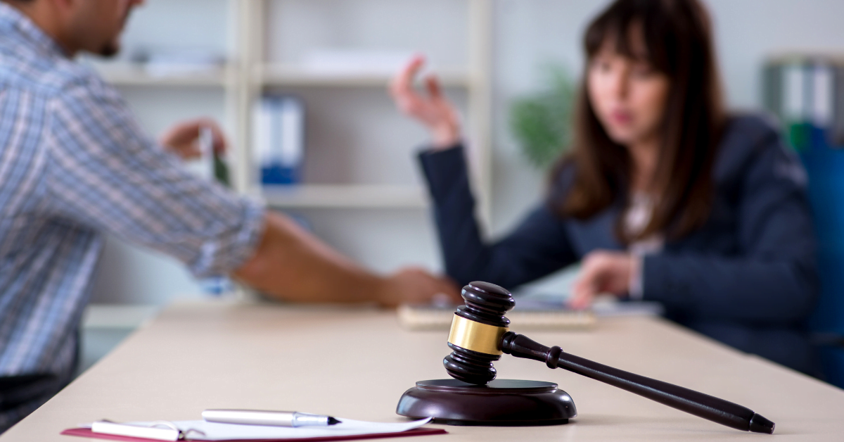 Divorce Mediation vs. Litigation: Which Financial Path is Right for You in Chicago?