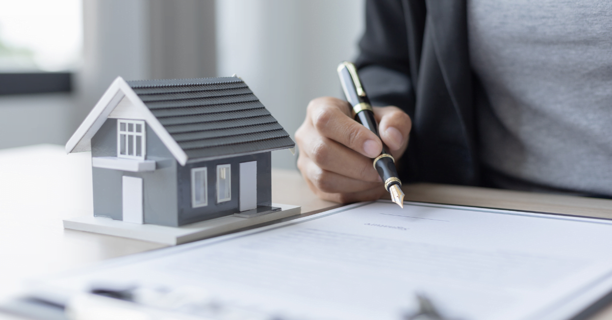 Real Estate Matters: Selling or Keeping the Family Home in a Chicago Divorce