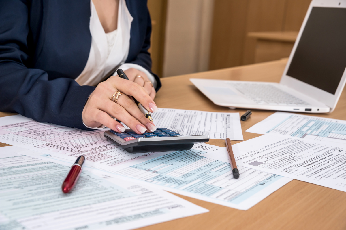 Tax Changes After Divorce: A Guide to Claiming Dependents and Benefits
