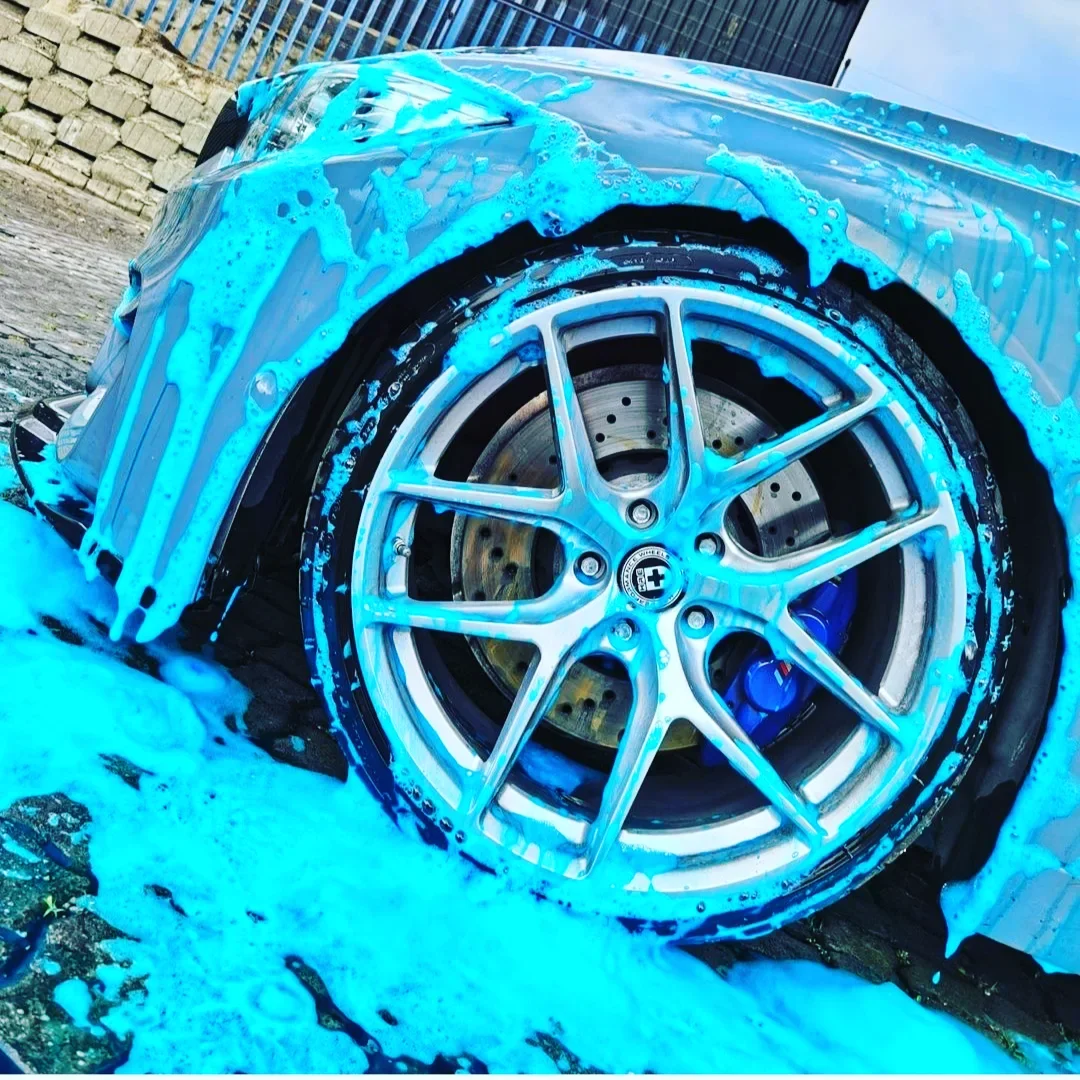 Splish🧊🧊🧊 foam bath BMW M3#snowfoam #drip #detailing #bmwclubsouthafrica #m3.webp