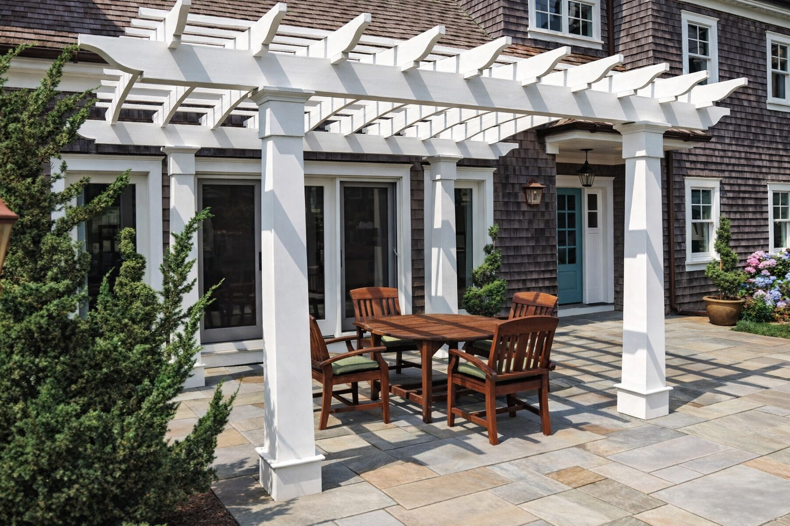 White pergola-sharpened.png