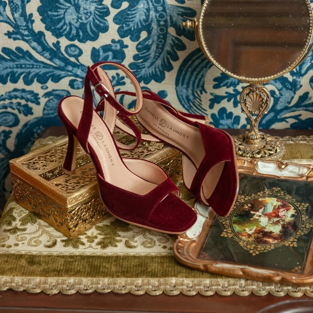 Chinese Laundry lifestyle image