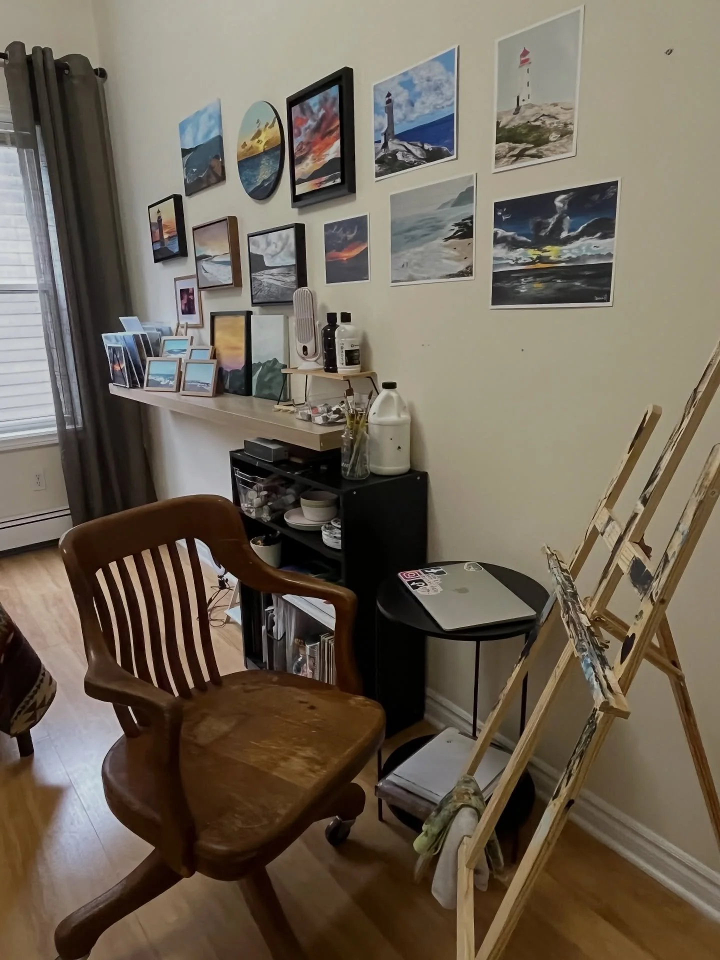 My spare room is *very quickly* turning into an art studio, and I&rsquo;m not mad about it. 

I apologize in advance to any of our future guests 😉

Spent this afternoon moving things around and it feels sooo much better 💭

#artstudio