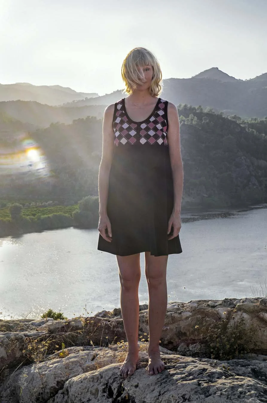 black_238_stinga.jpg