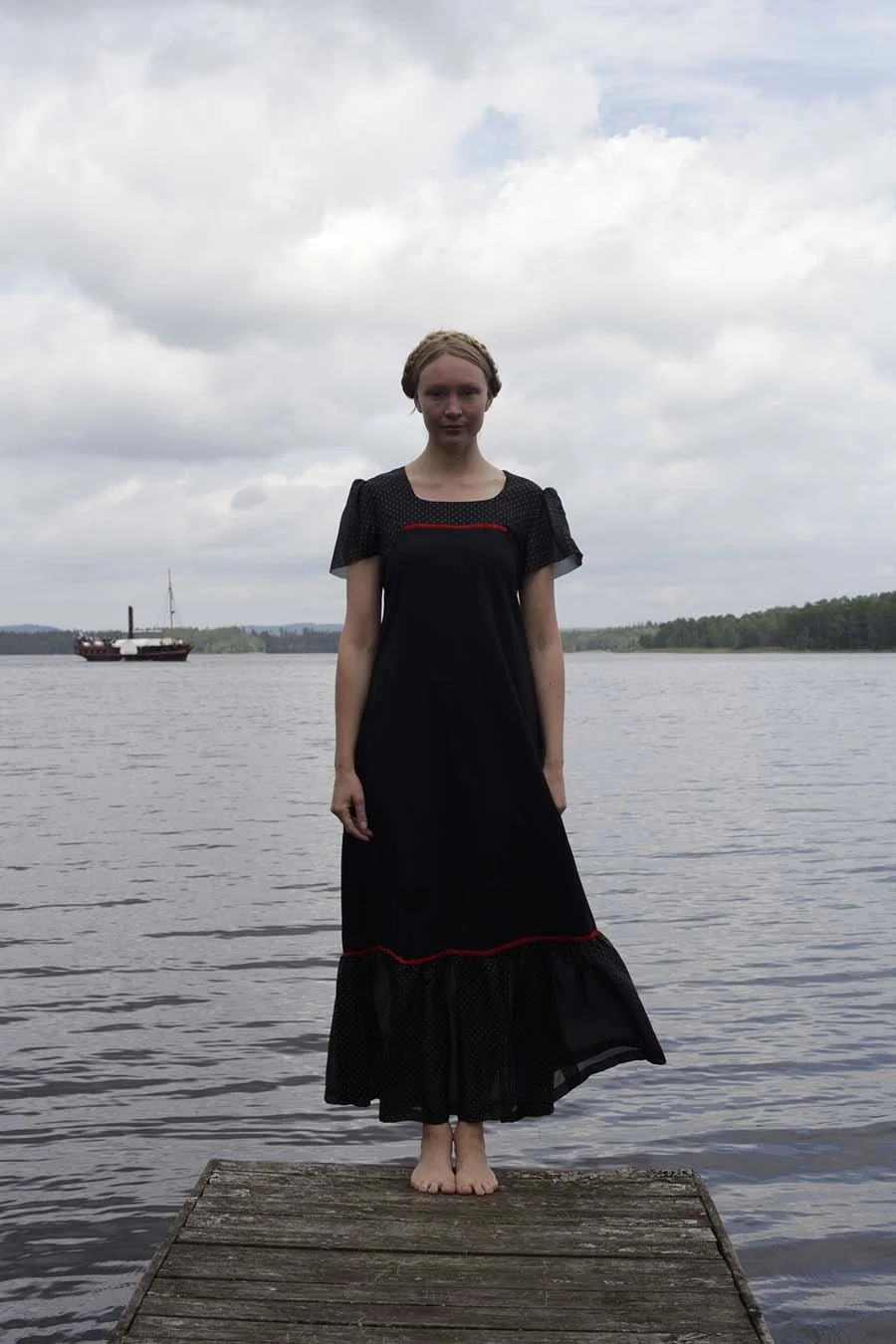 black_27_suiva.jpg