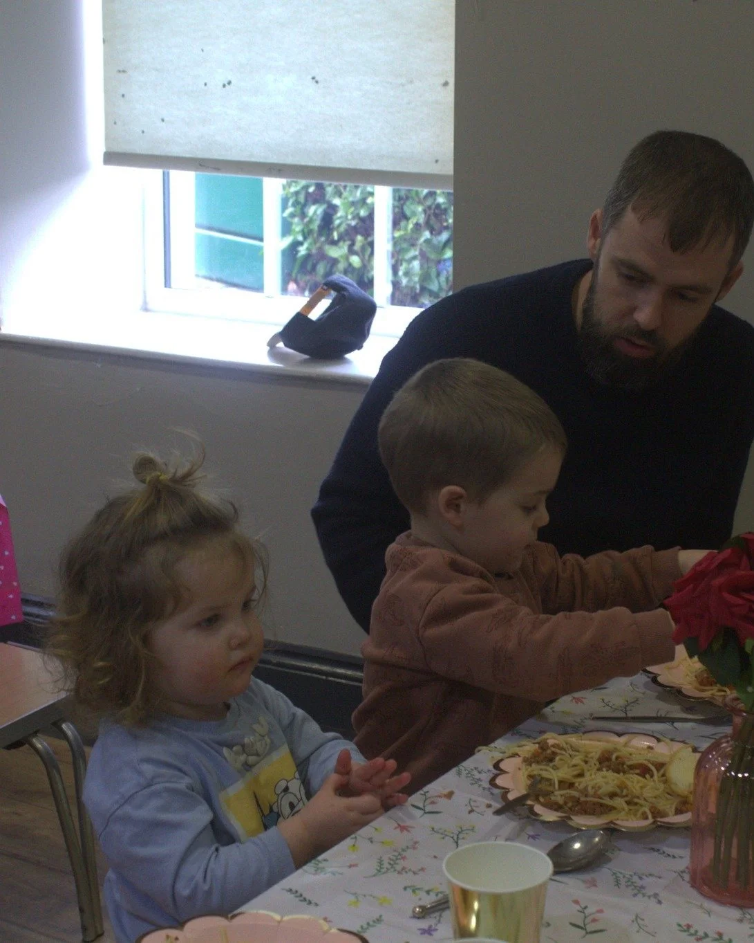 #brightstarcls 
We had a lovely lunch today with our amazing families at BrightStar CLS Nursery, filled with smiles, laughter, and lots of love 🥰

The children enjoyed delicious spaghetti bolognese with garlic bread, followed by fruity and chocolate