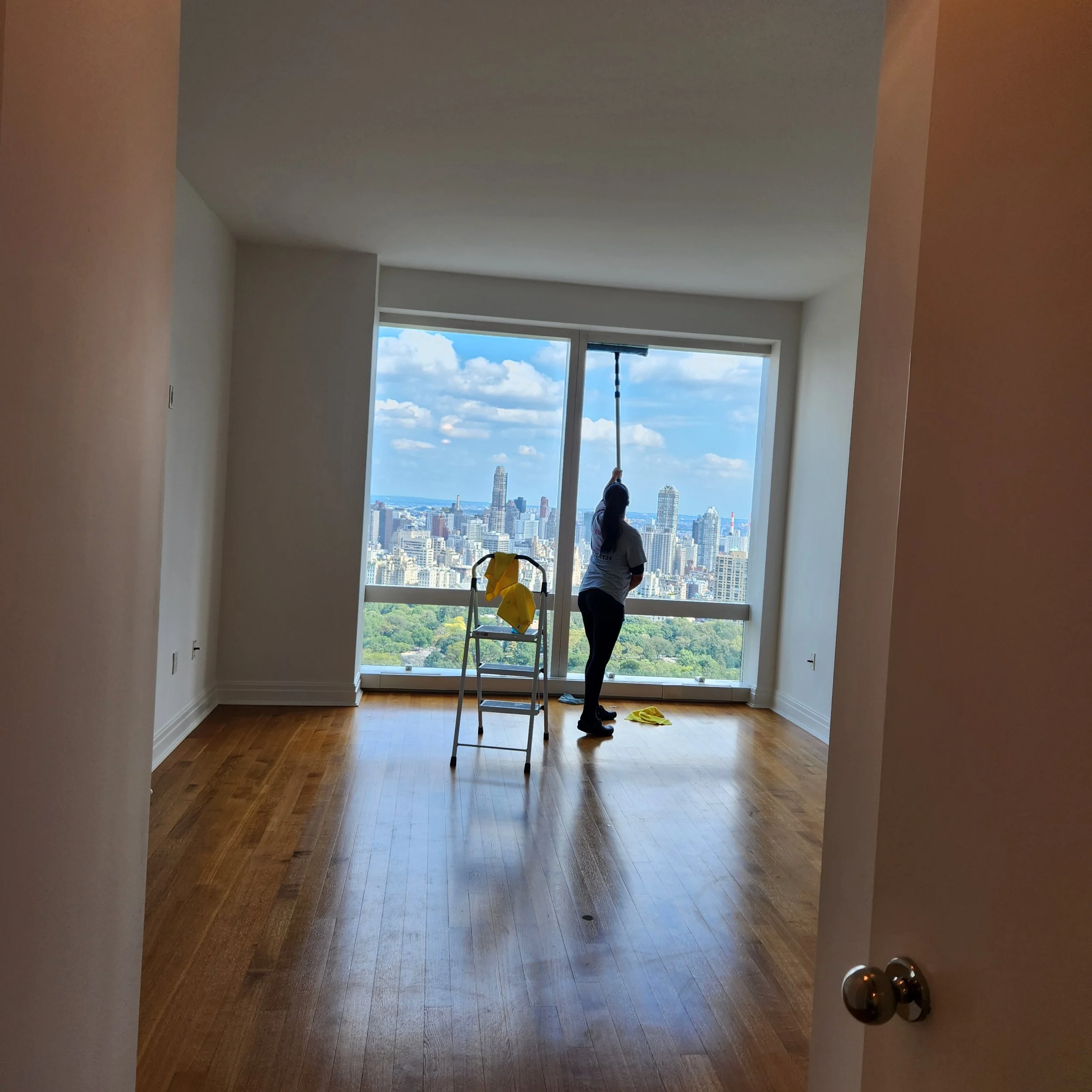 Carmen's House Cleaning Services (13).jpg