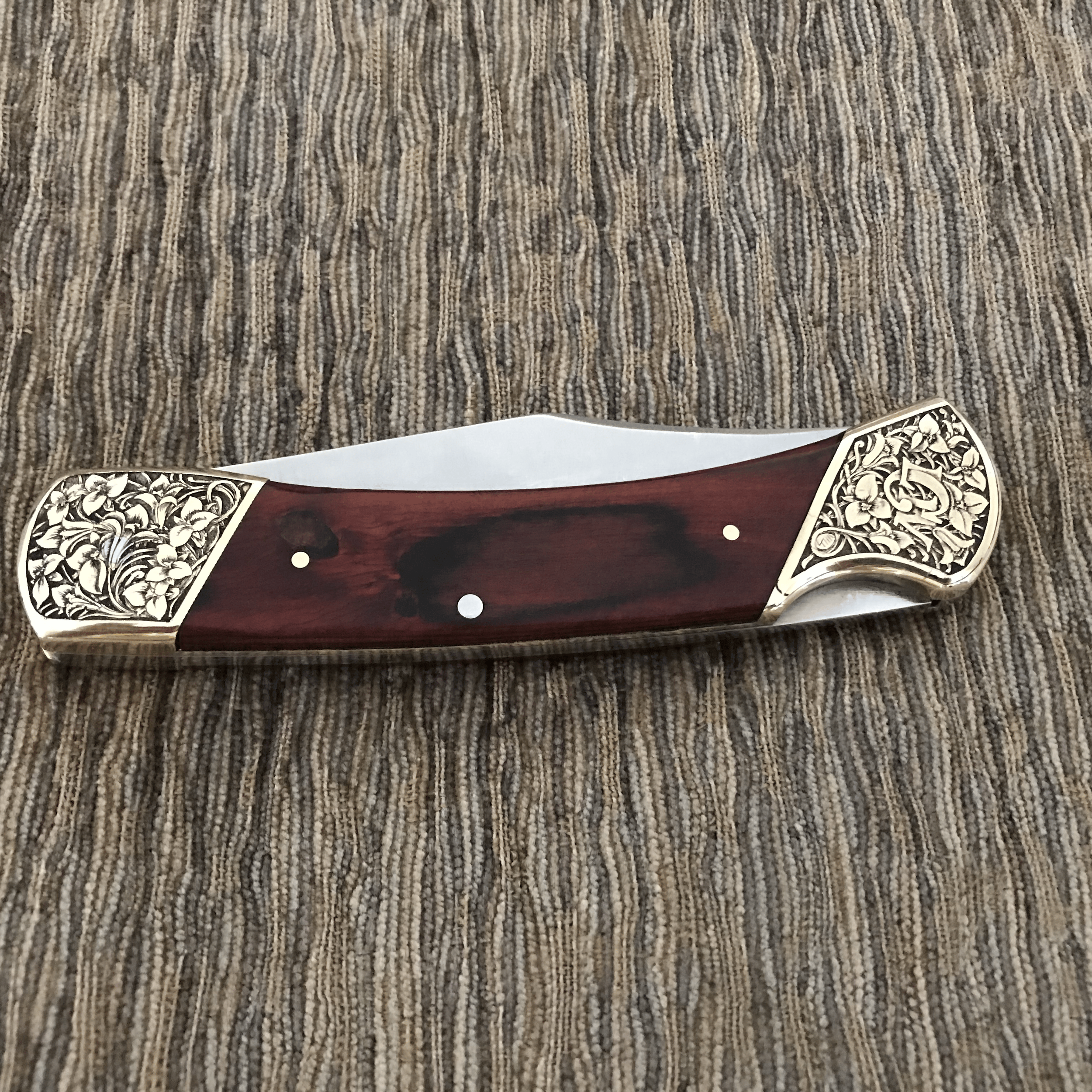 Sego Knife Engraving
