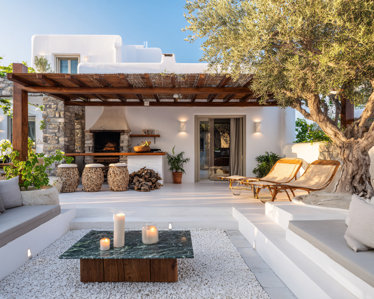 Homeowners Insurance: What to Know Before You Buy or Sell