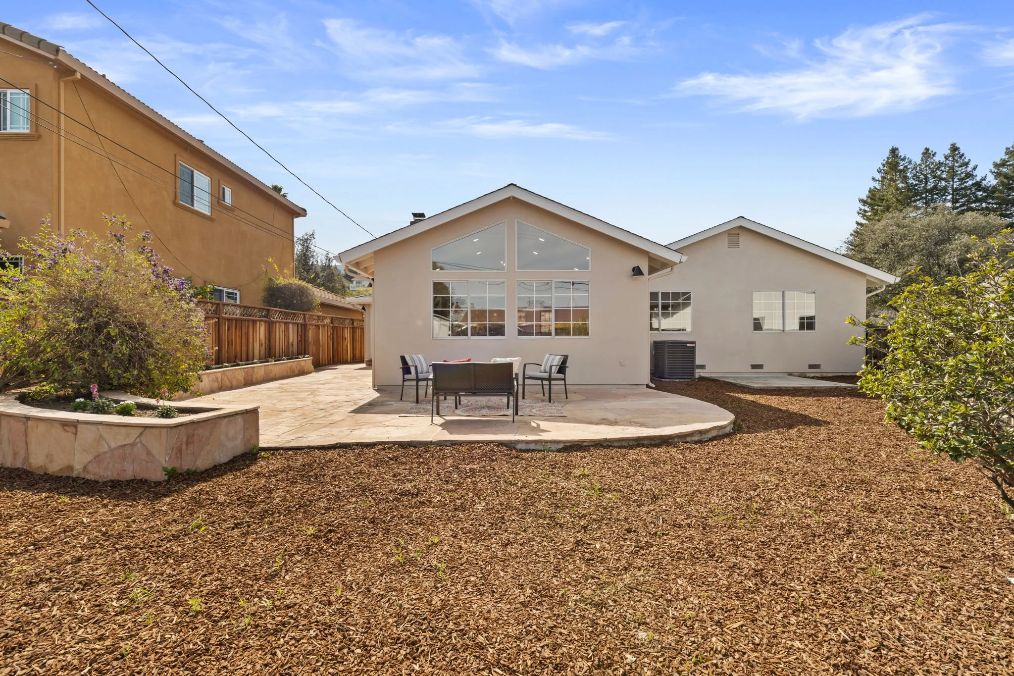 27-web-or-mls-So Gold Photo-27.jpg