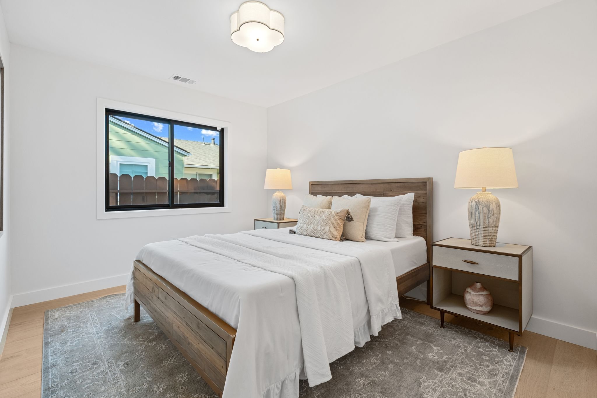 2036 Glen Una Ave-28.jpg