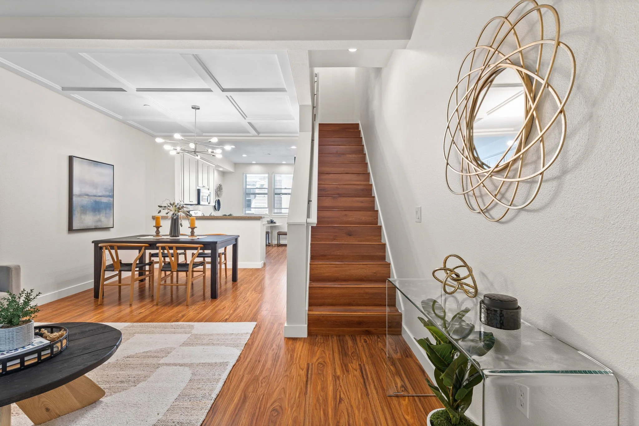 3-web-or-mls-So Gold Photo-3.jpg