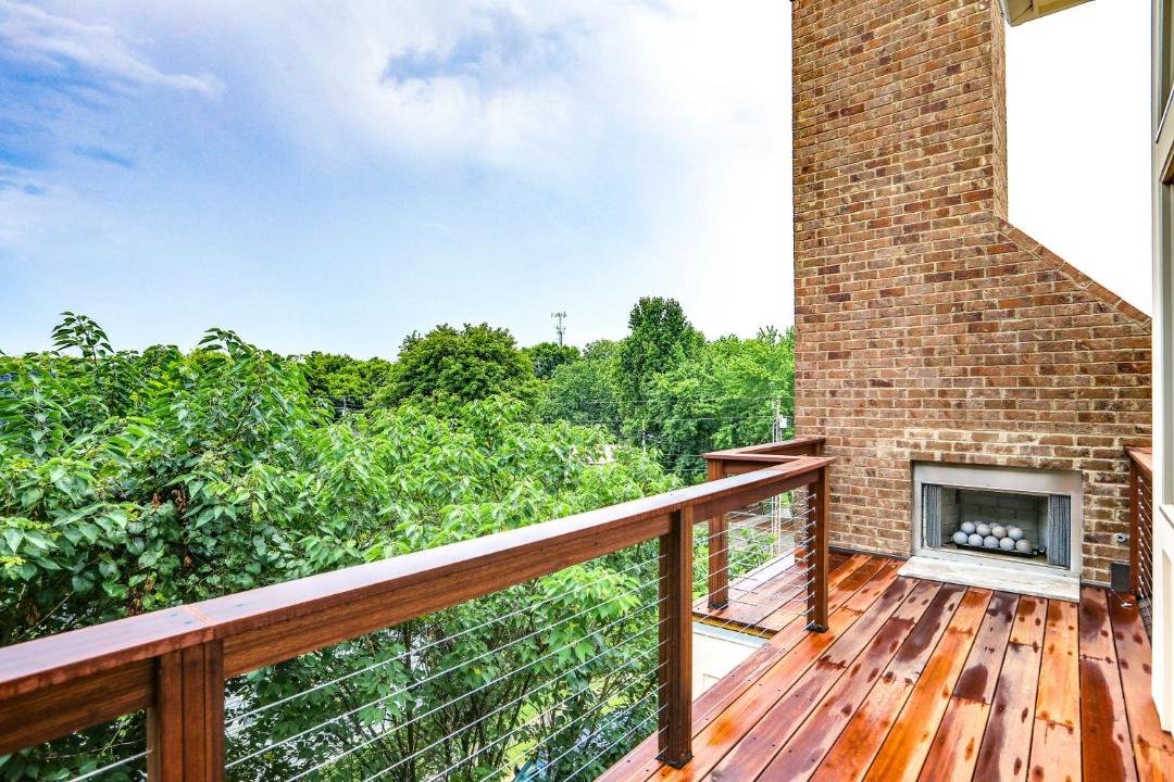 Second story deck.jpeg