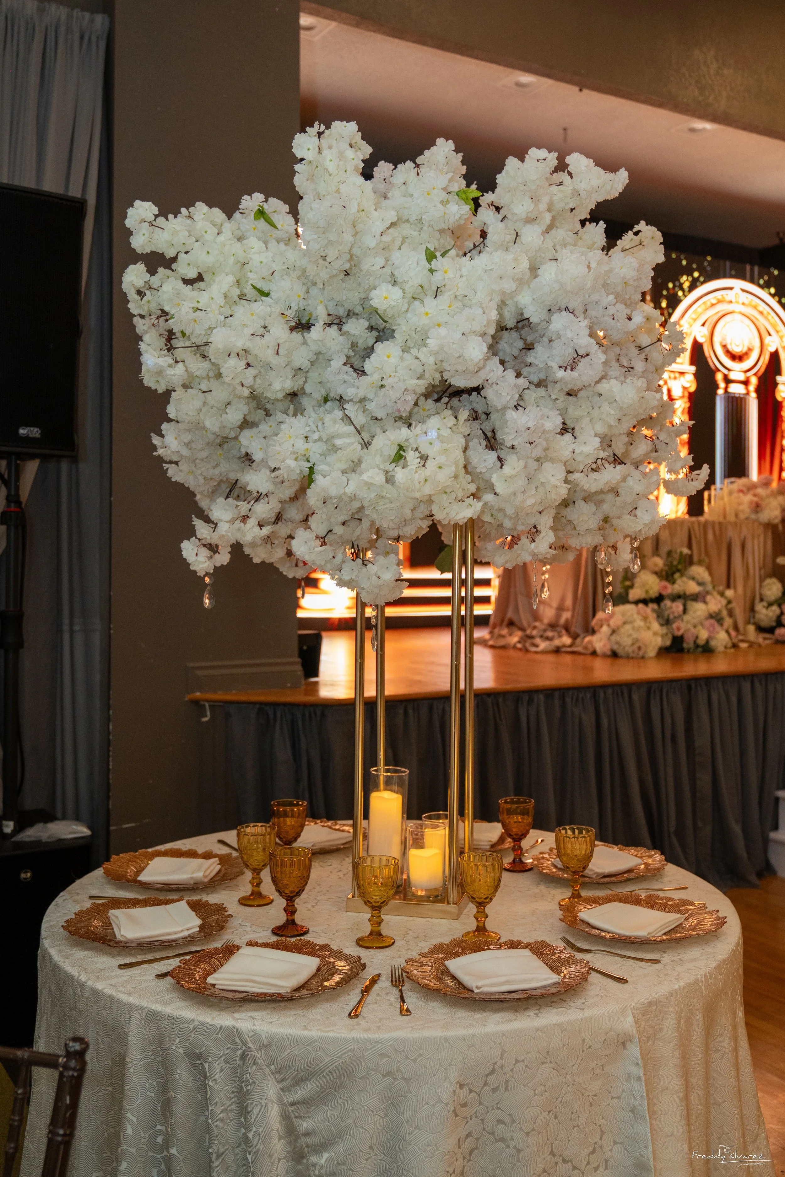 Elegant table centerpiece setup Swiss Park & Hall San Diego Chula Vista CA