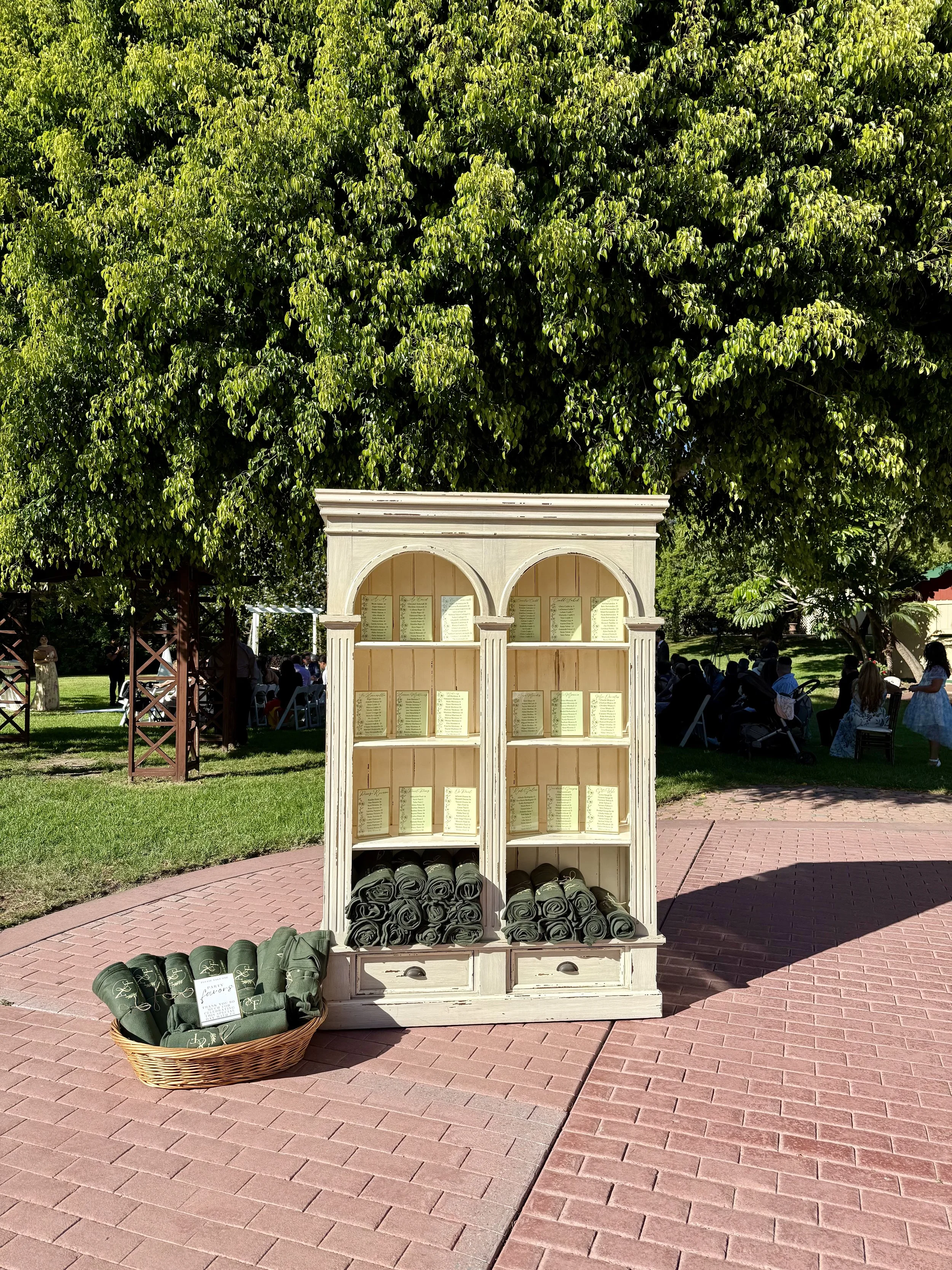 Outdoor garden wedding venue at Swiss Park & Hall San Diego Chula Vista