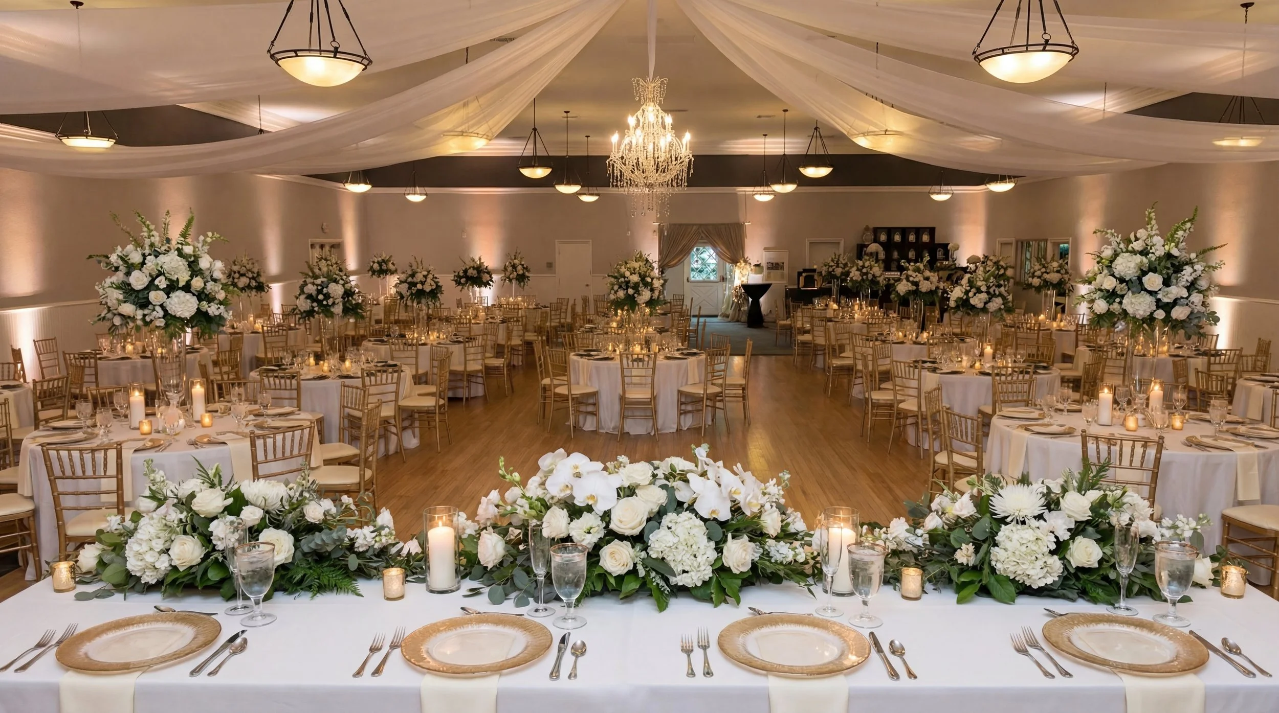 Head table Hall SetUp.jpg