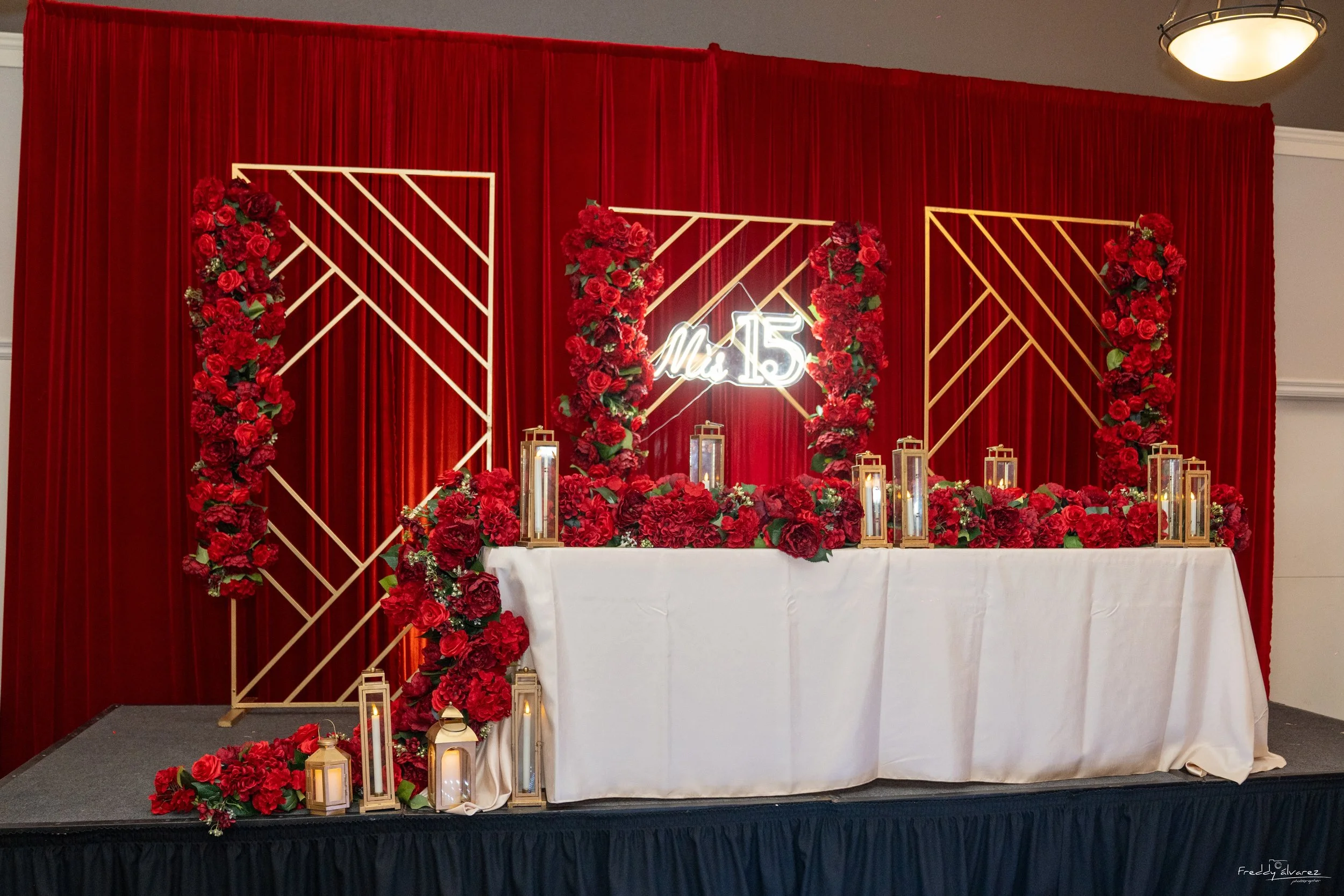 Elegant table centerpiece setup Swiss Park & Hall San Diego Chula Vista CA