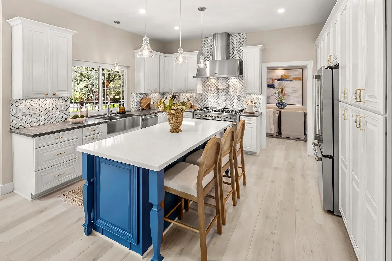 Auburn 12 - Kitchen.webp