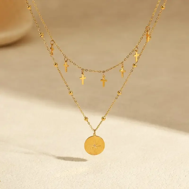 gold necklace.webp