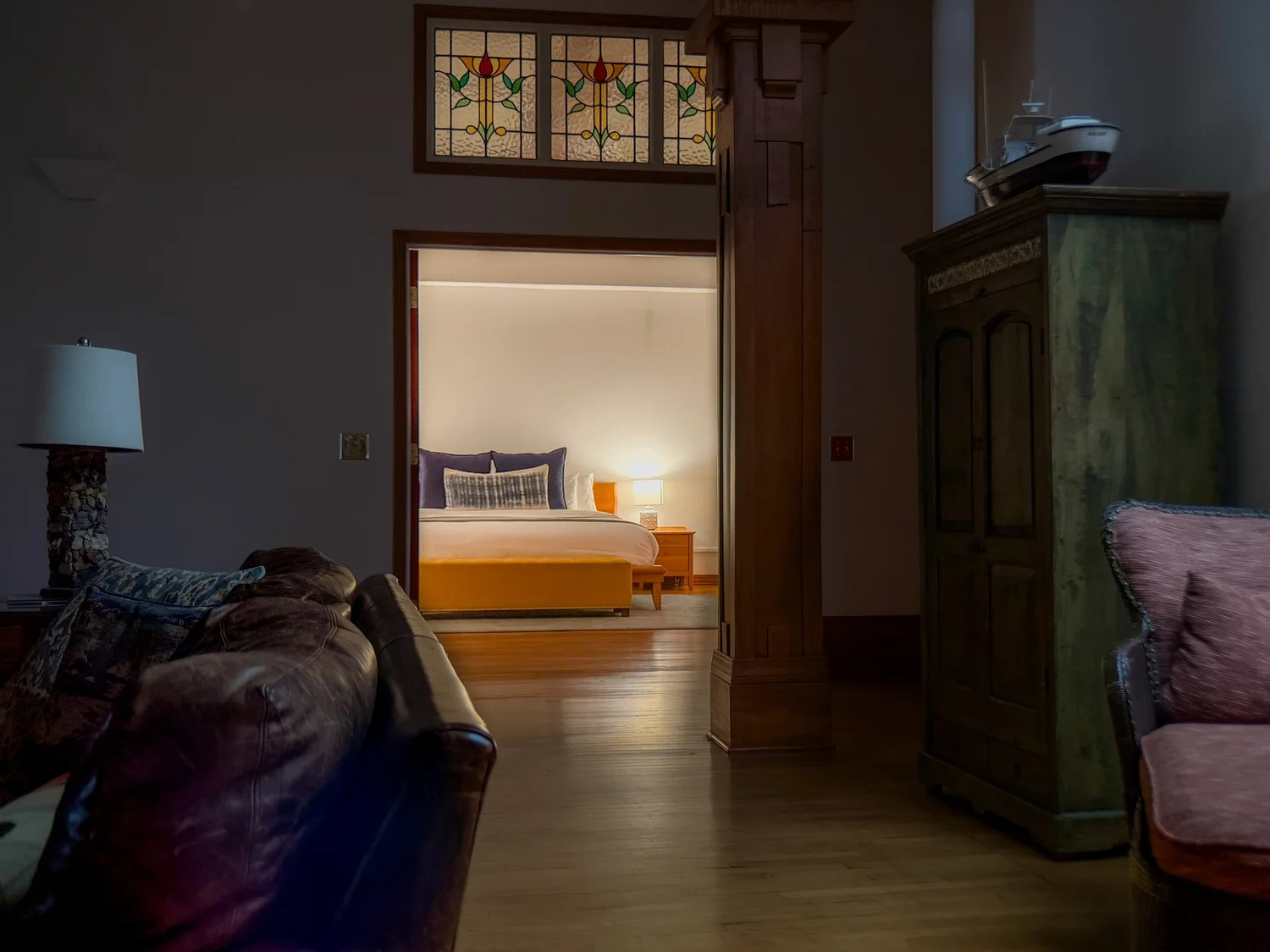 New York Store Suite garage exterior