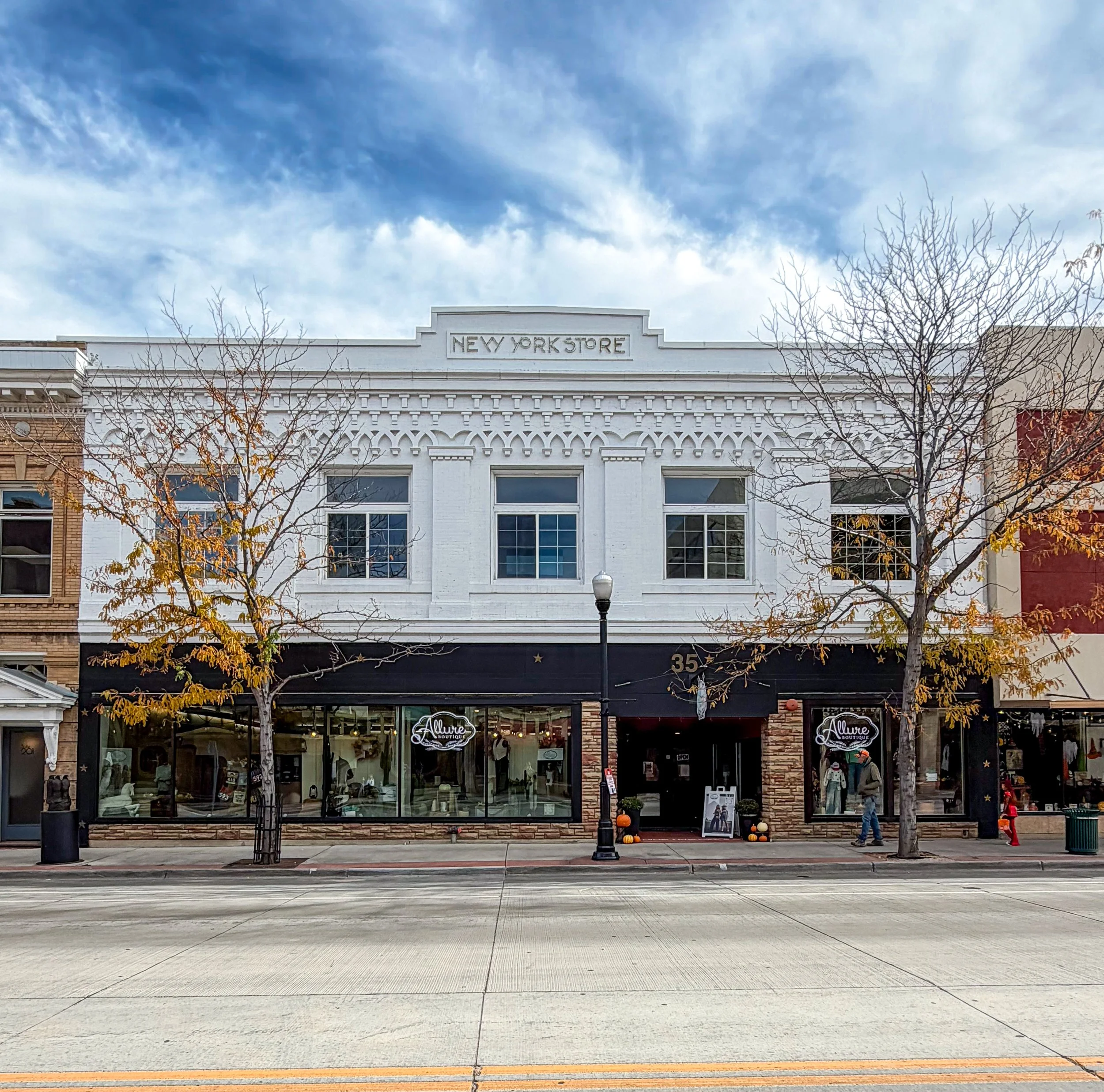 The New York Store Suite historic building on Main Street downtown Sheridan Wyoming vacation rental
